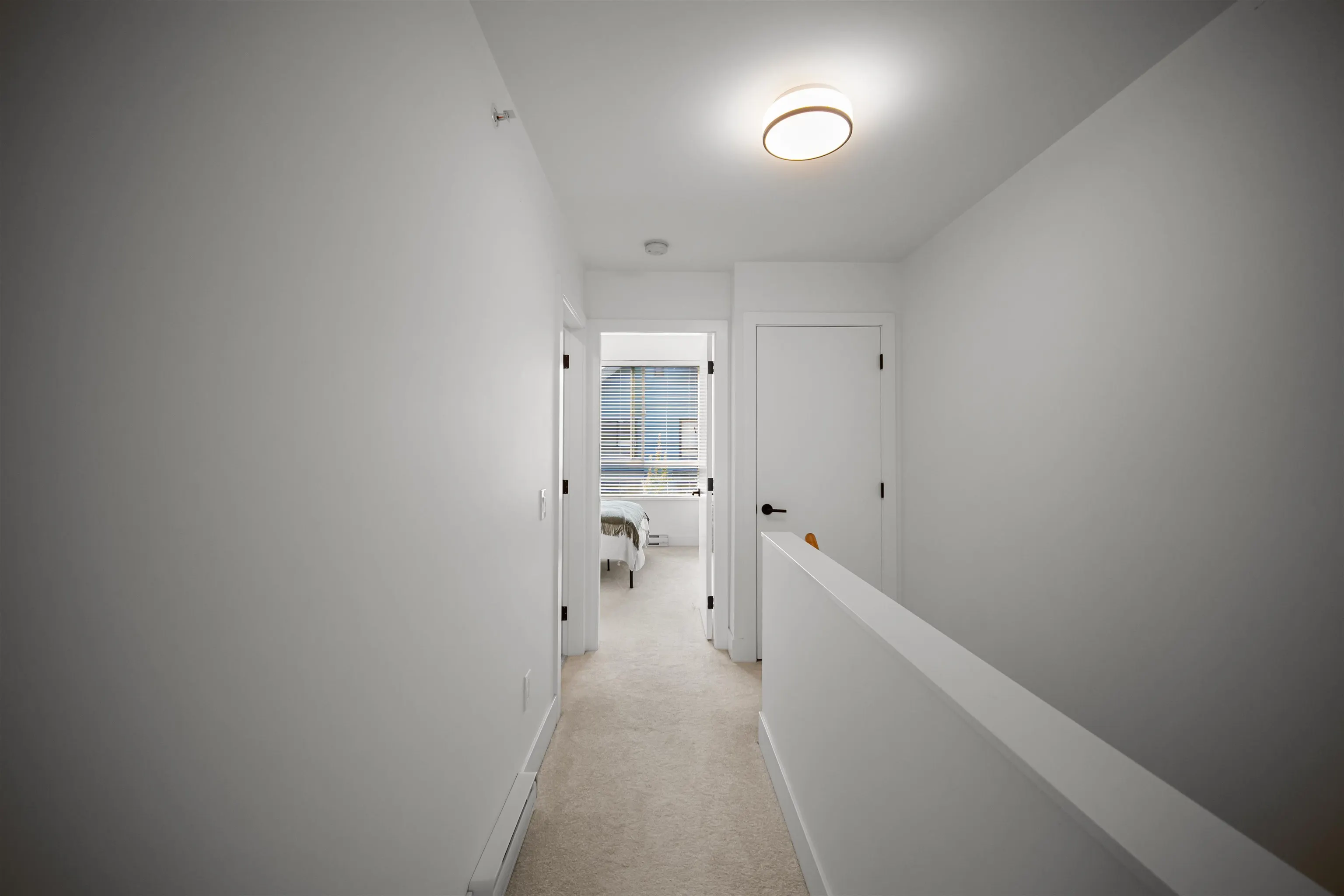 1385 Marinaside Place