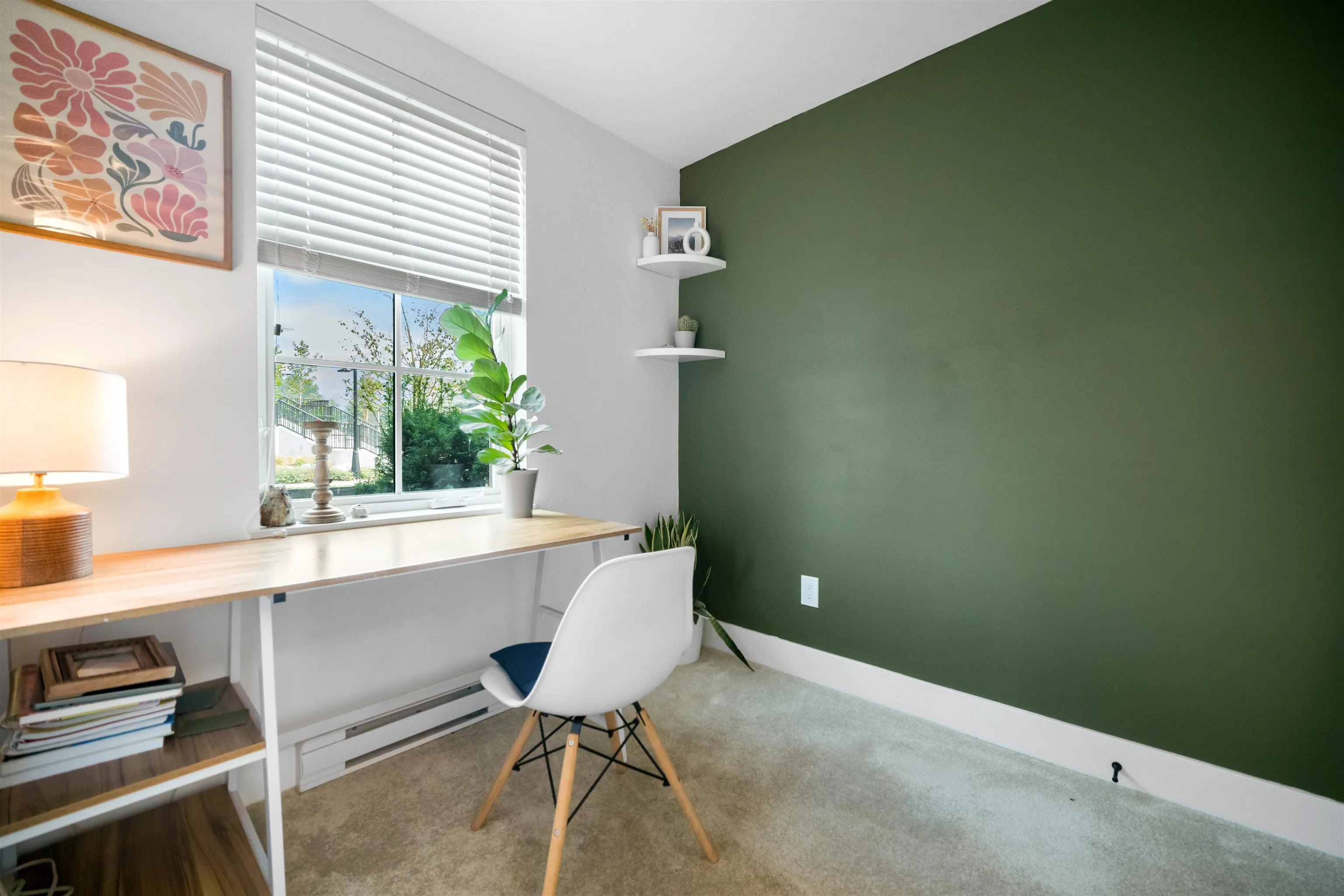 1385 Marinaside Place