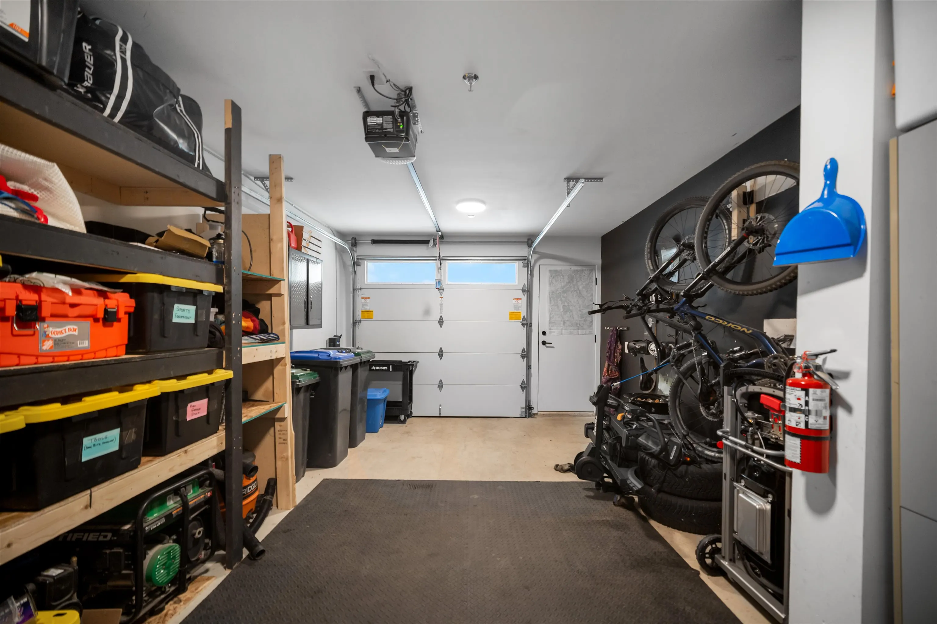 1385 Marinaside Place