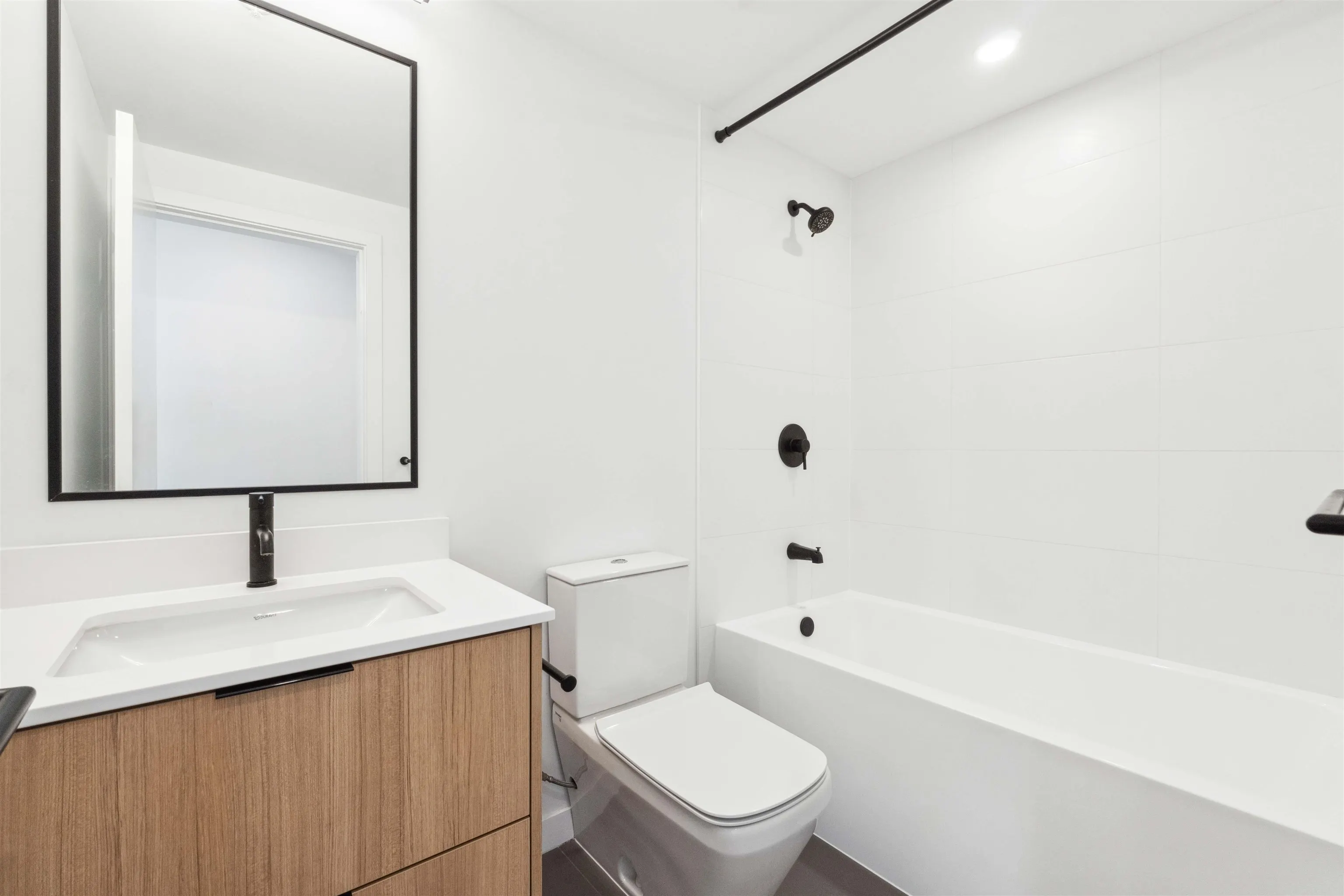 1411 13685 102 Avenue