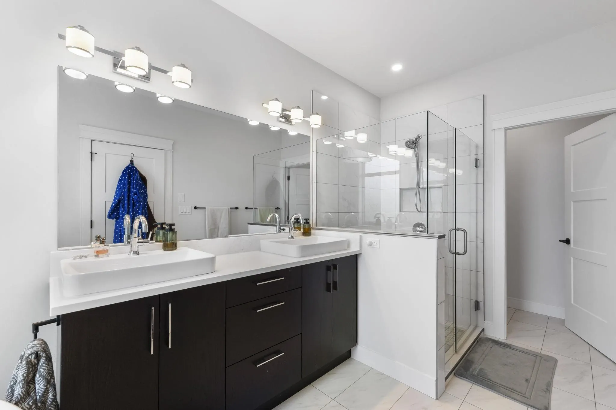 47208 Swallow Place