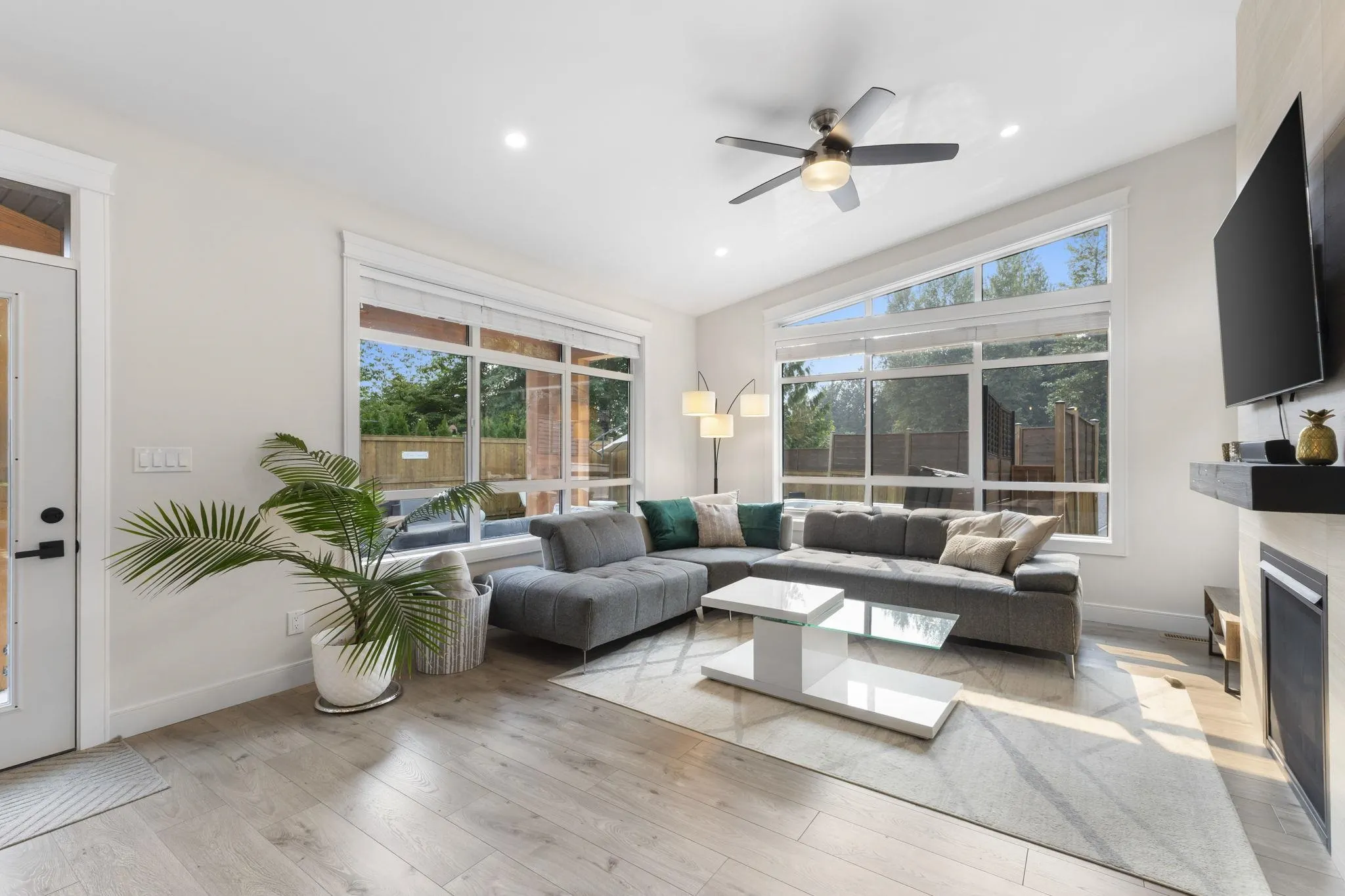 47208 Swallow Place