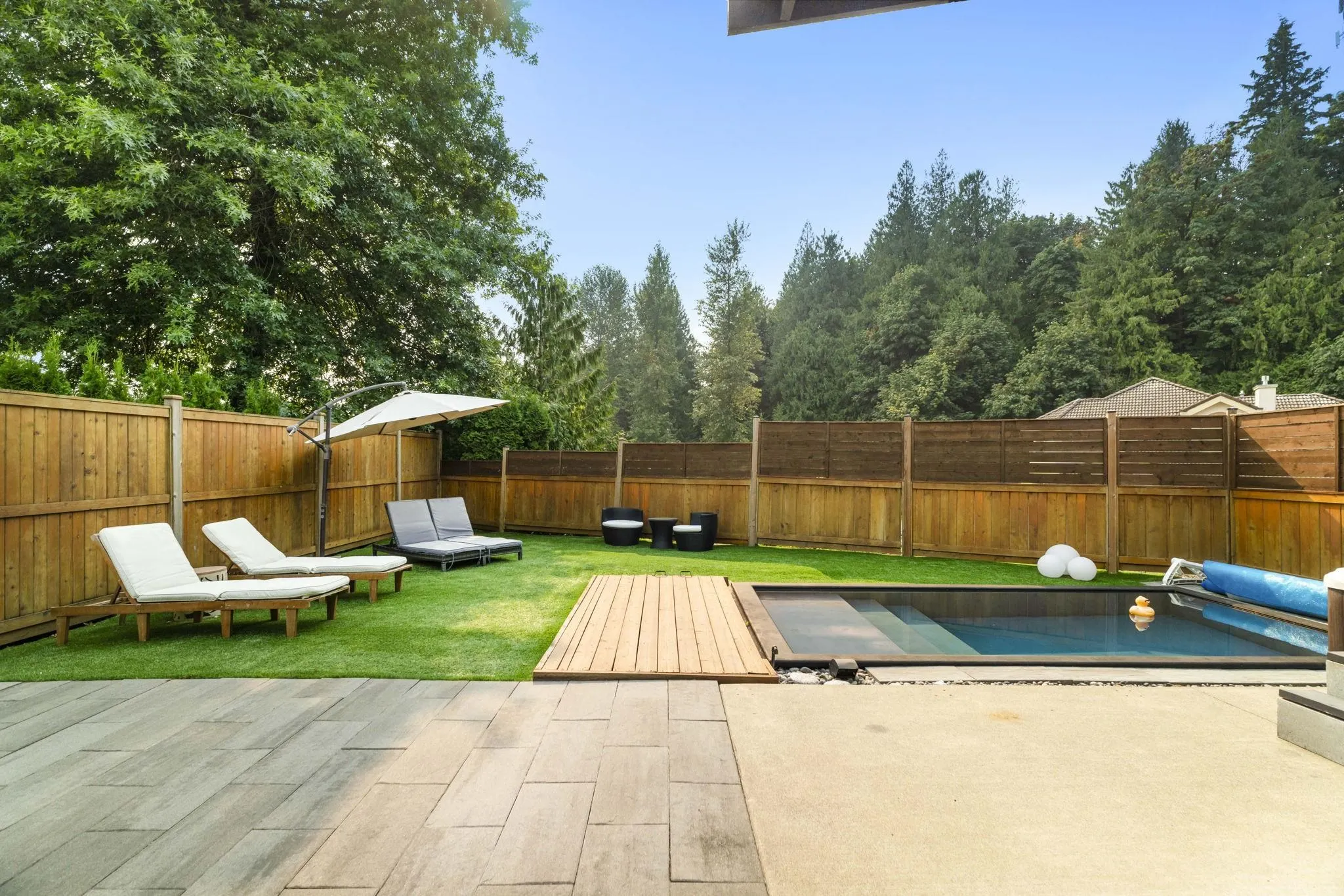 47208 Swallow Place