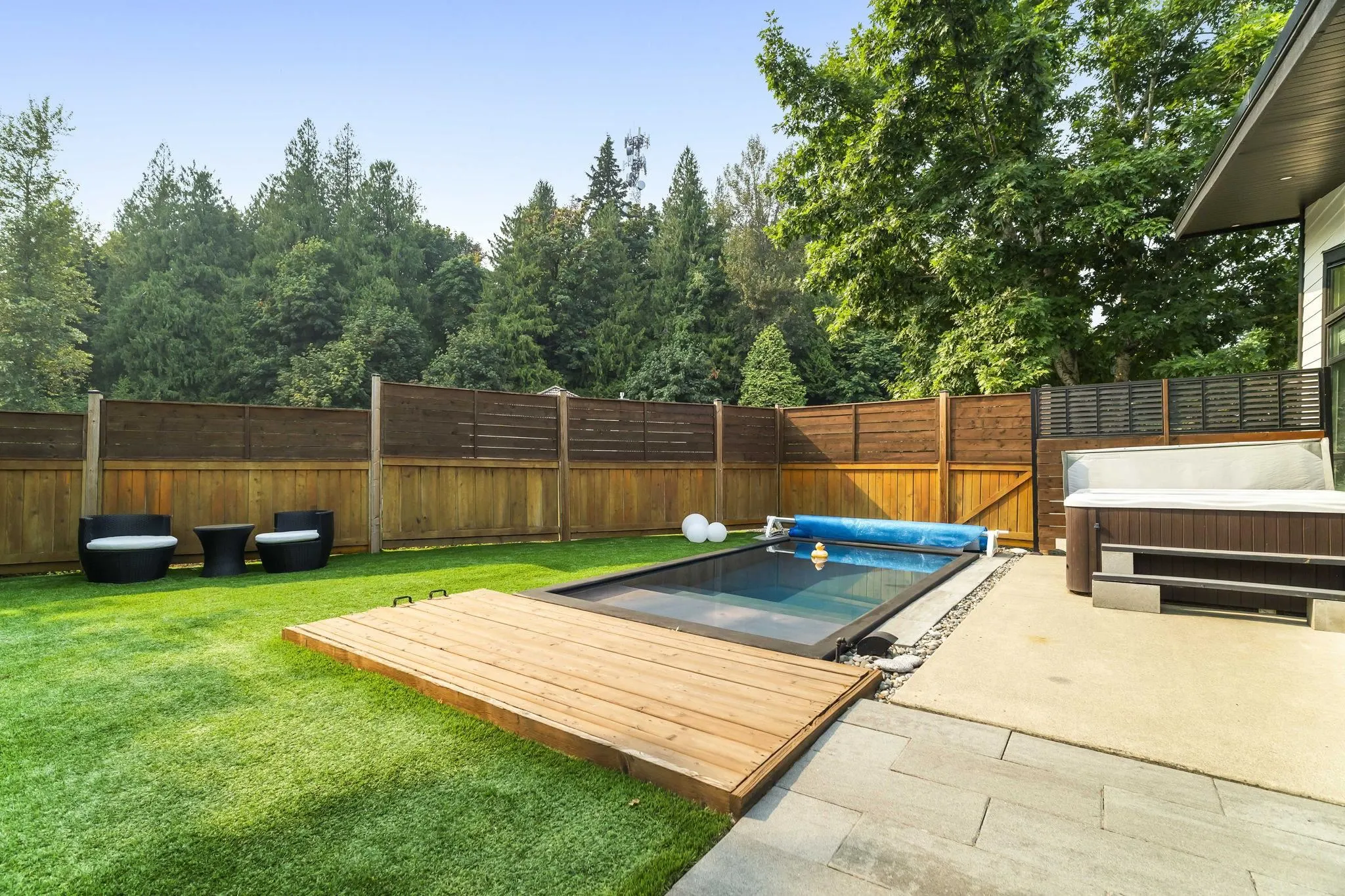 47208 Swallow Place