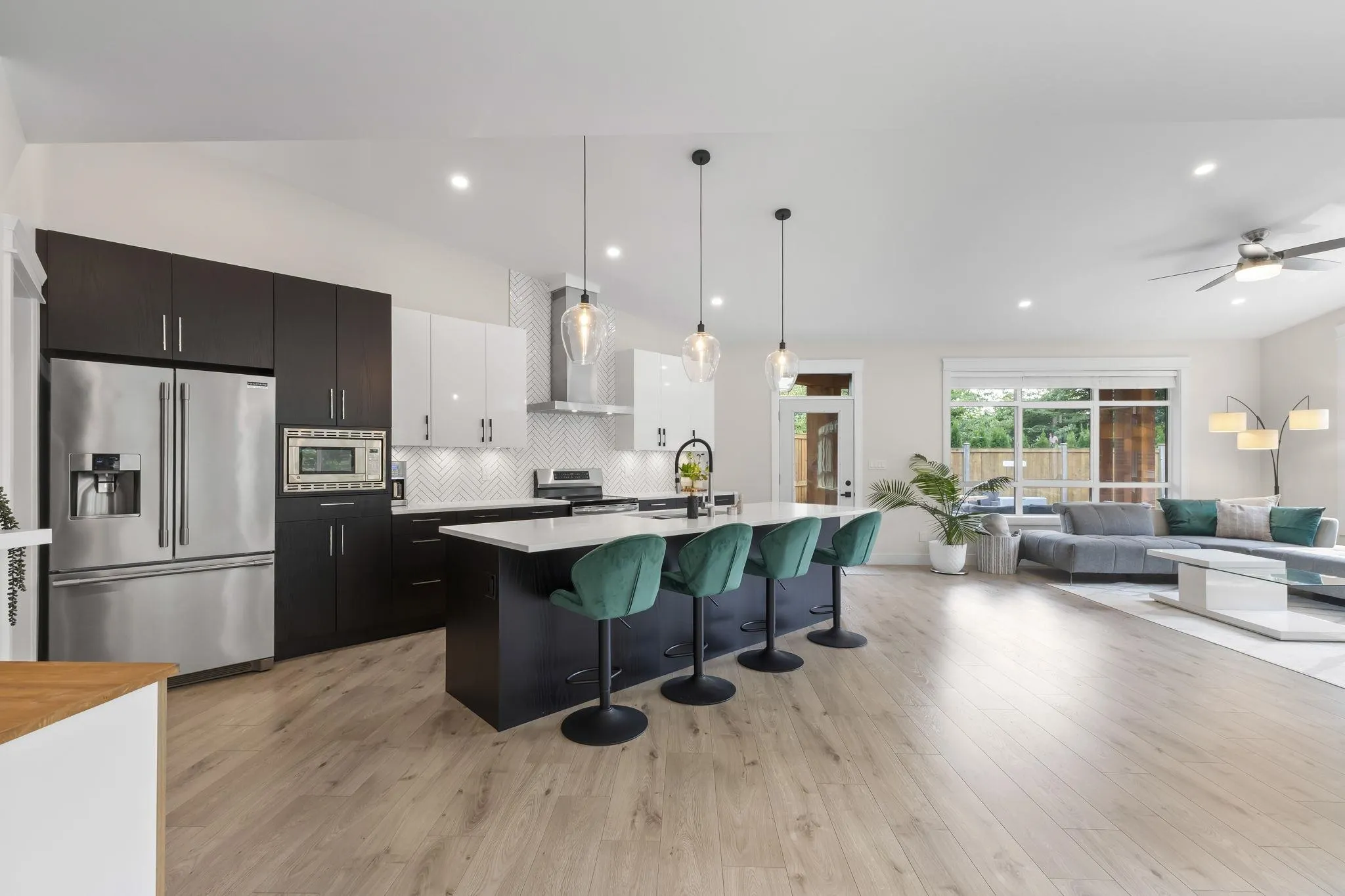 47208 Swallow Place