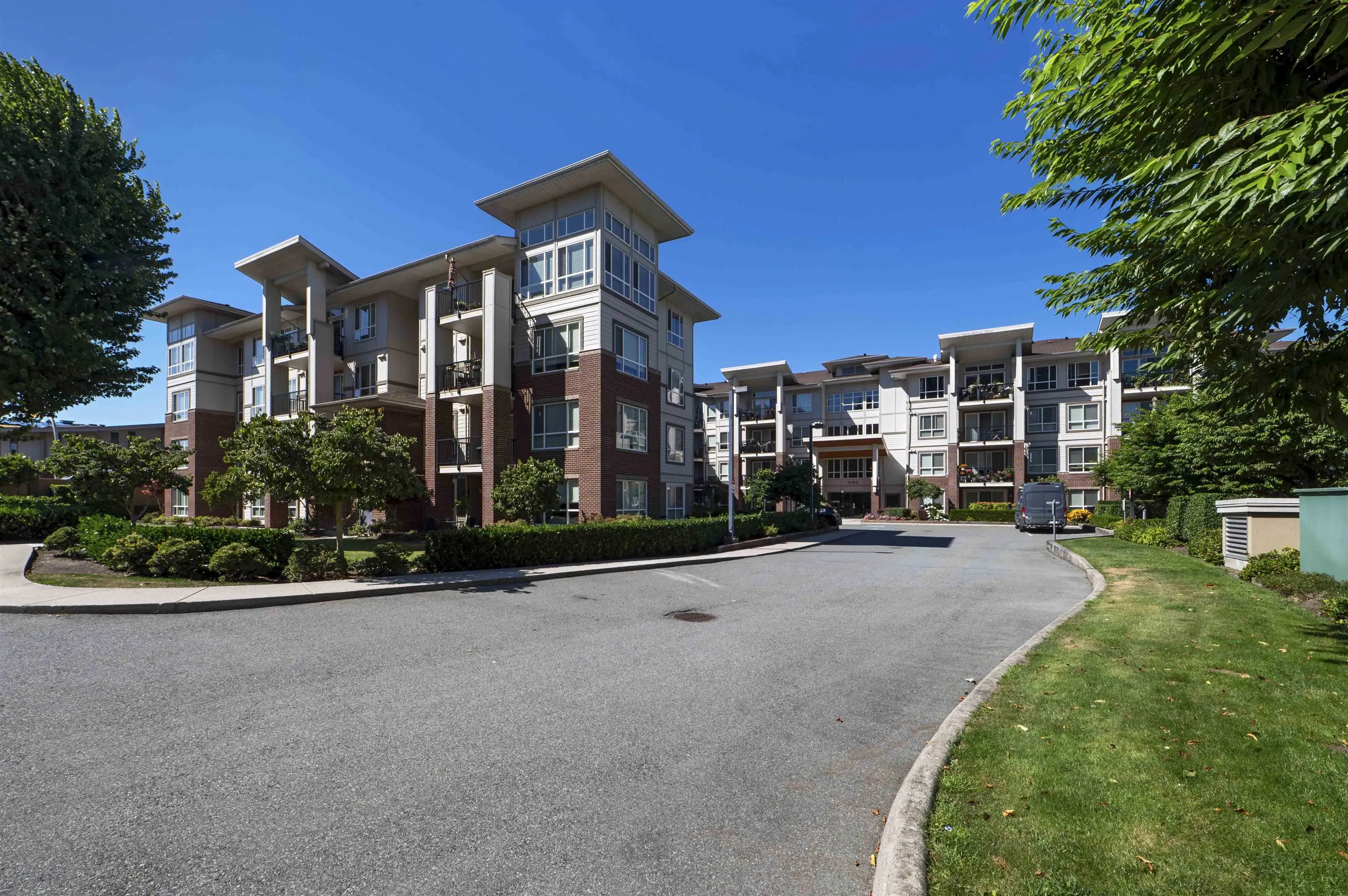 405 3192 Gladwin Road Road