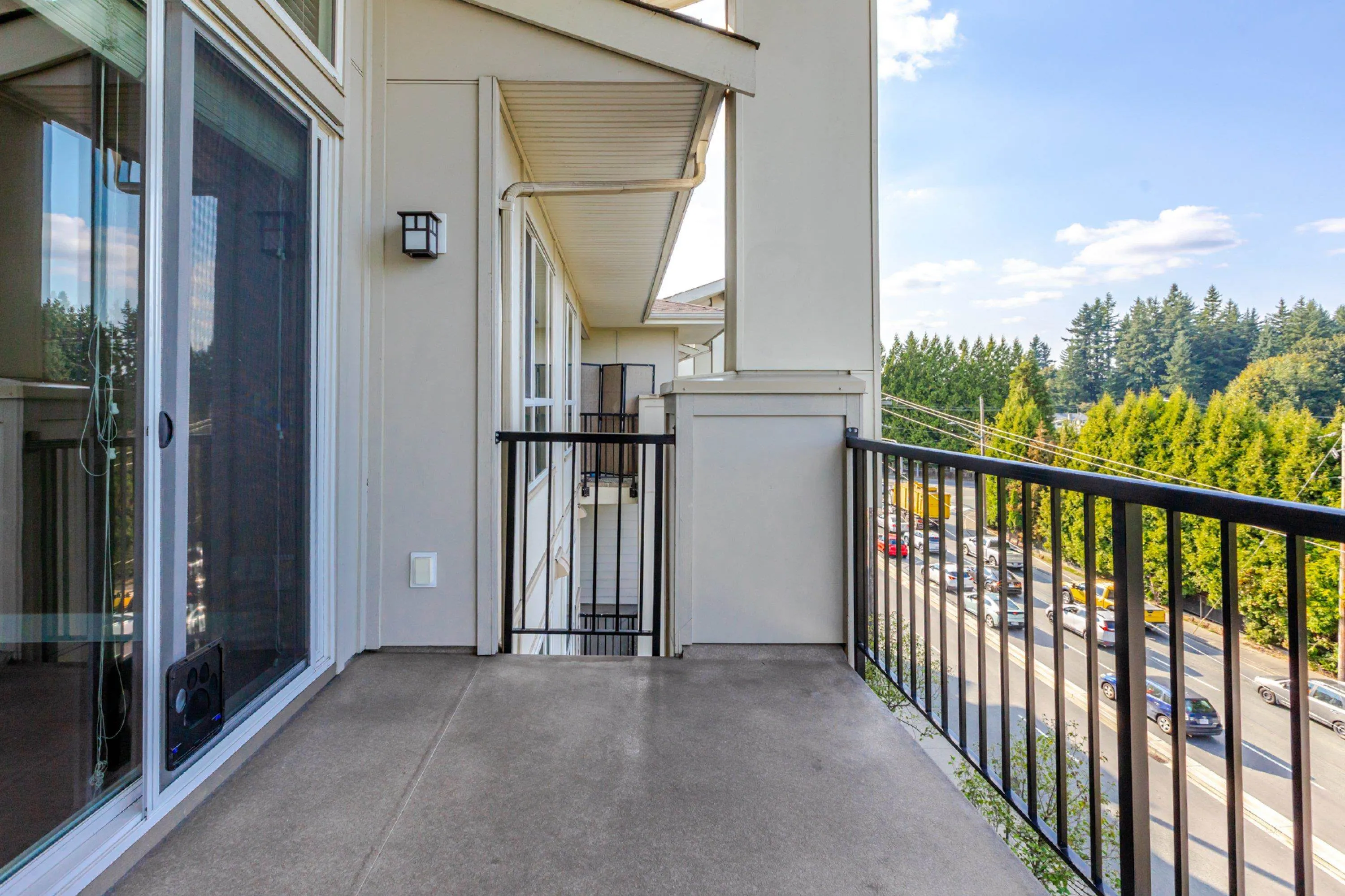 405 3192 Gladwin Road Road