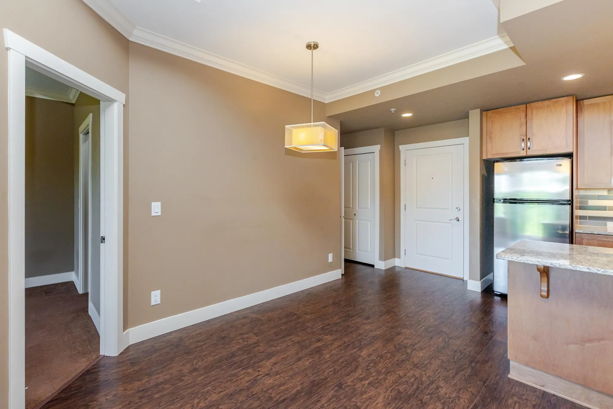 405 3192 Gladwin Road Road