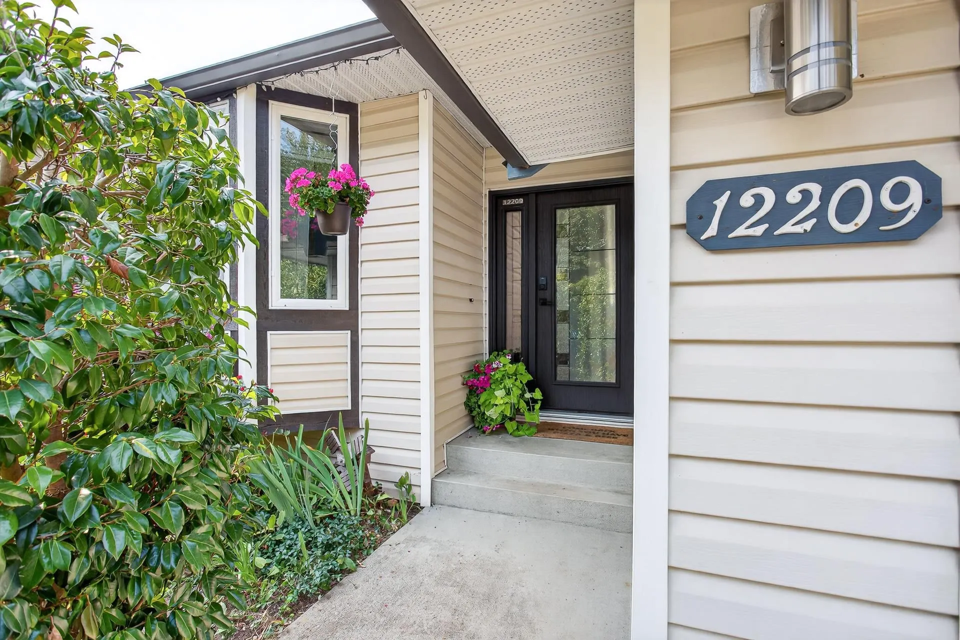 12209 207a Street