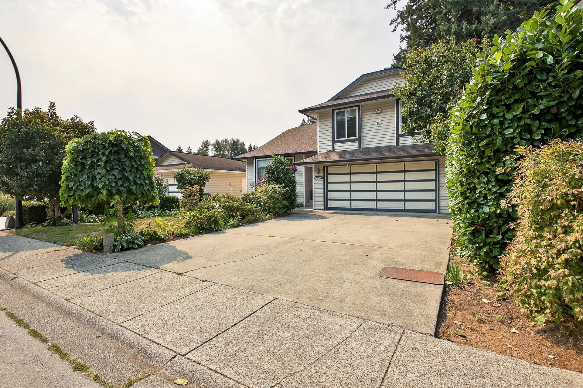 12209 207a Street
