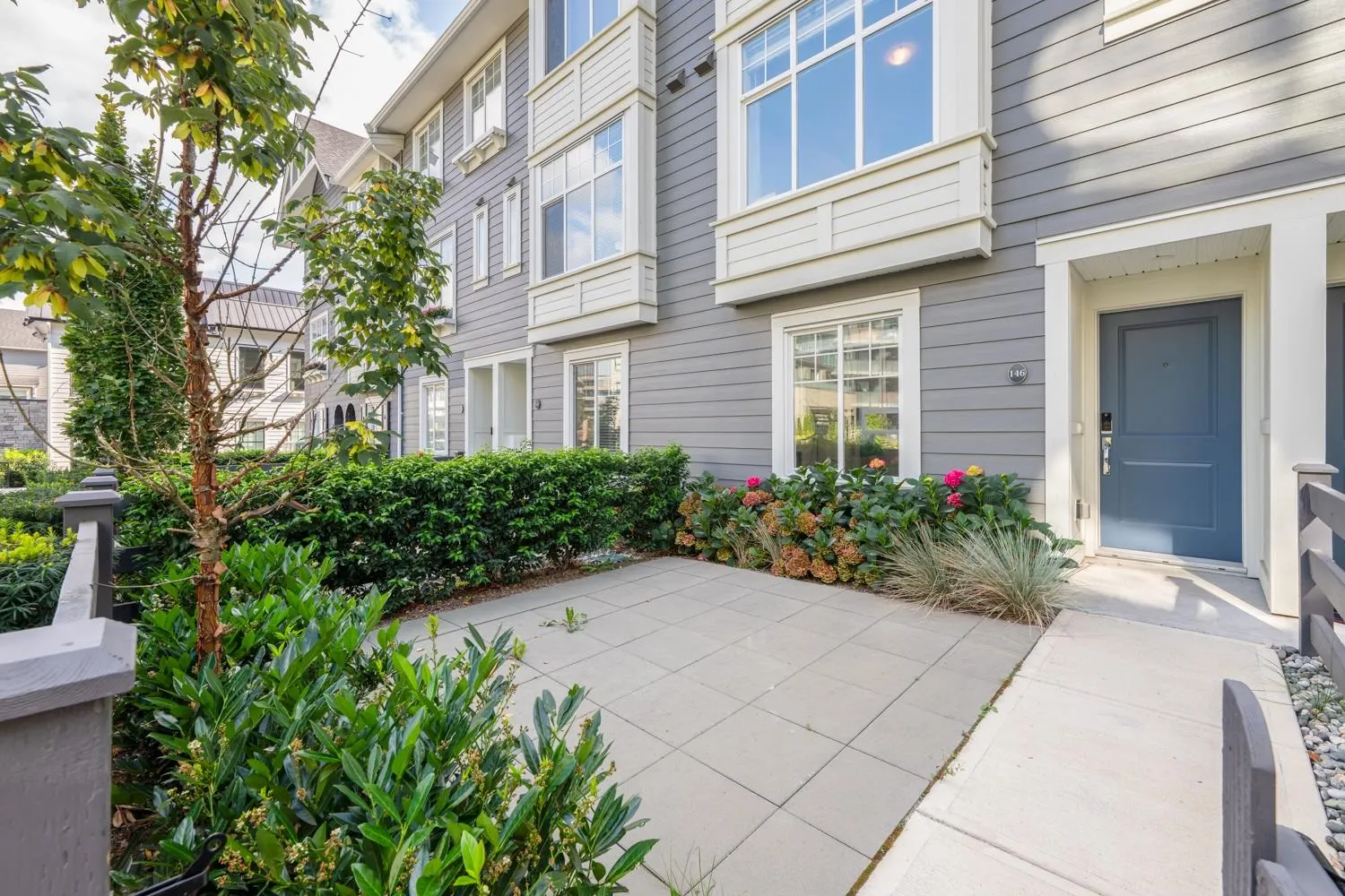 146 15778 85 Avenue
