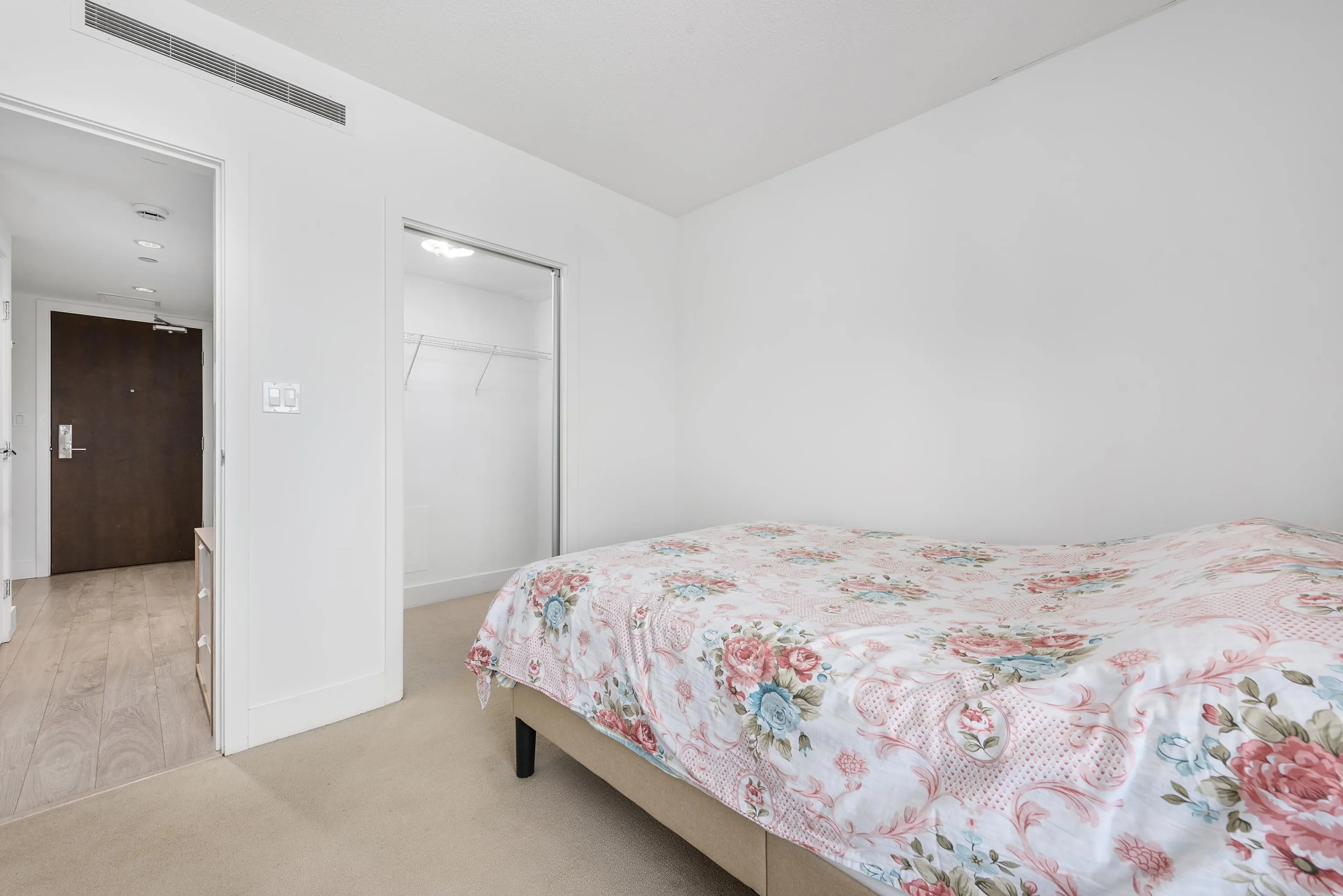 1909 1550 Fern Street