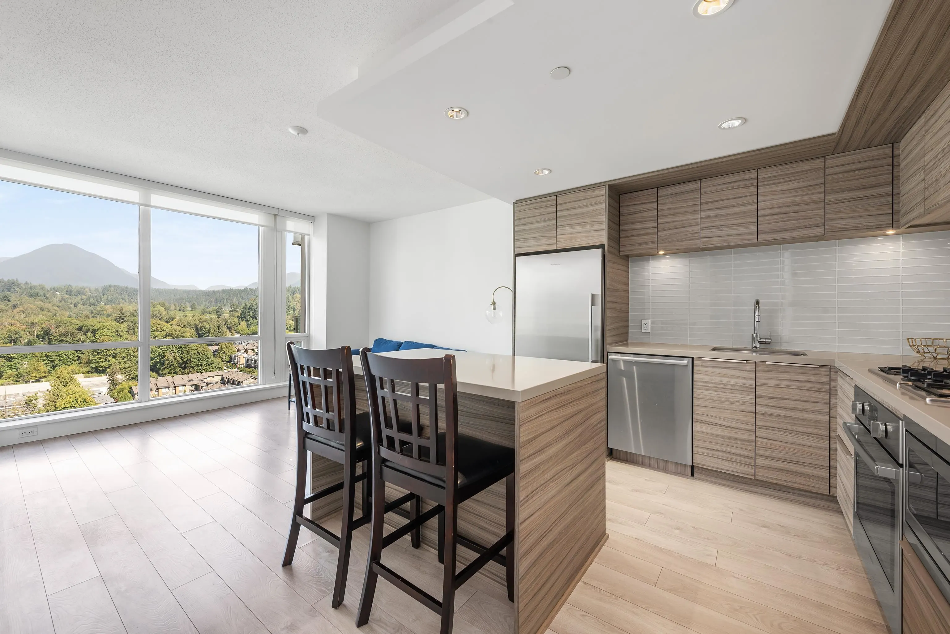 1909 1550 Fern Street