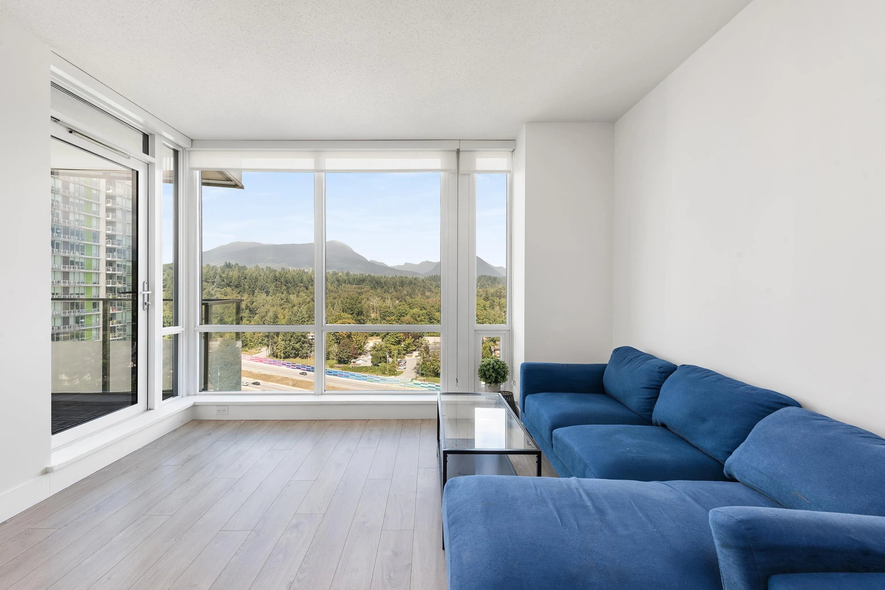 1909 1550 Fern Street
