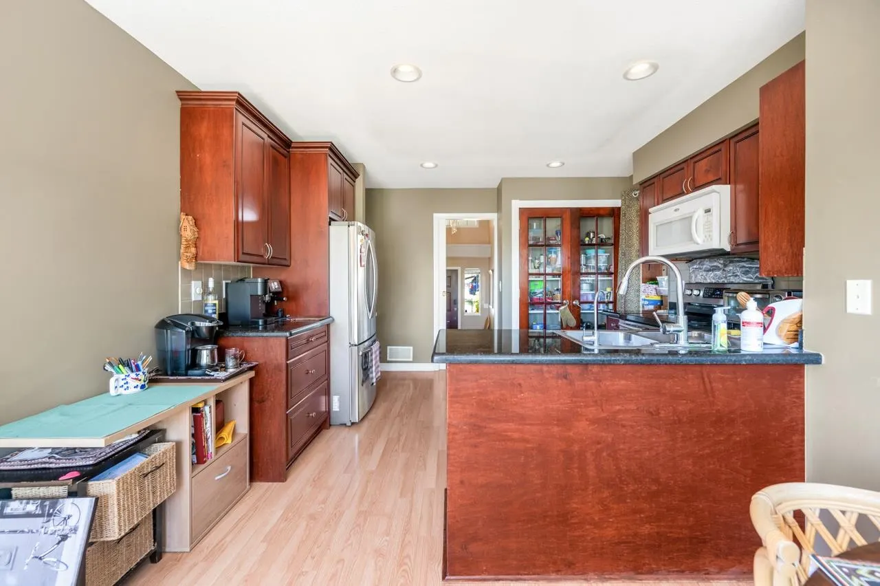 2984 Lotus Court