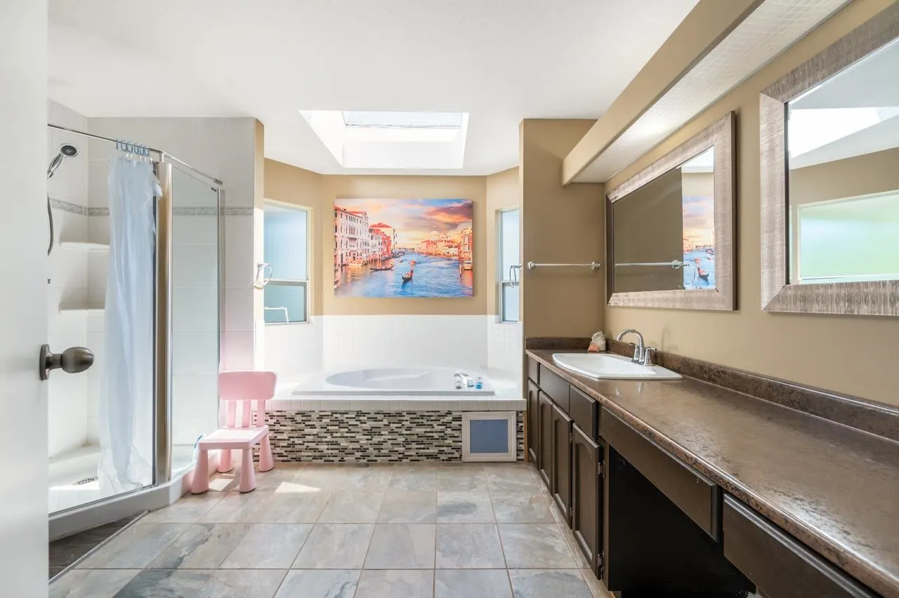 2984 Lotus Court