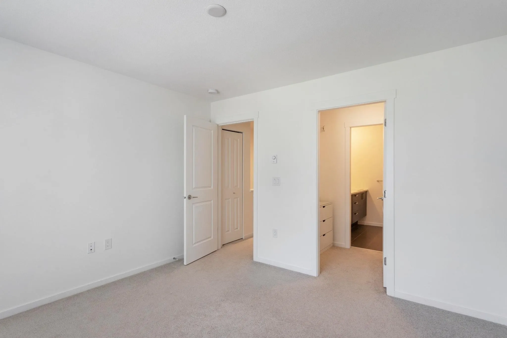 147 15778 85 Avenue