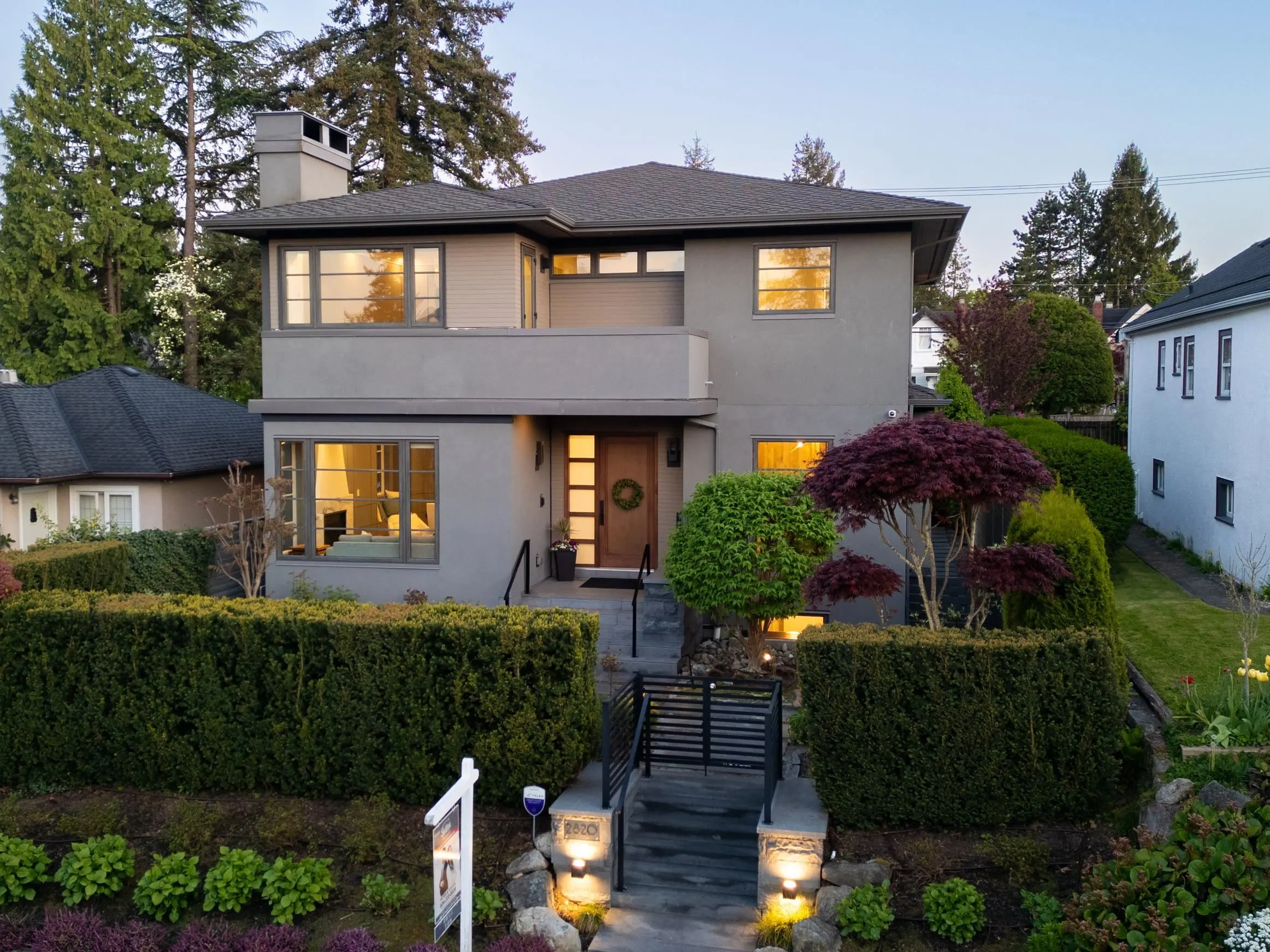 2820 W 32nd Avenue