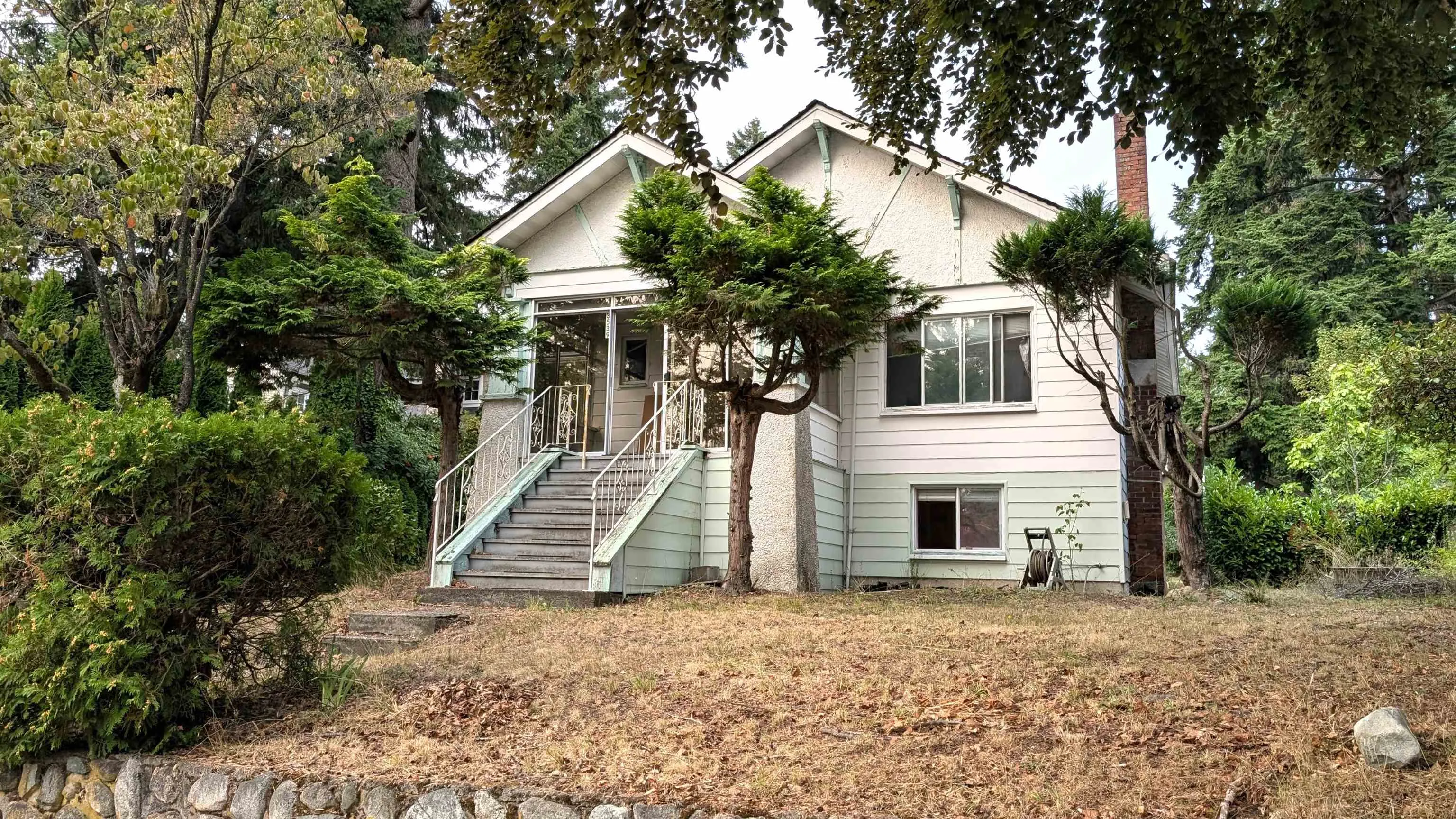 3539 W 37th Avenue