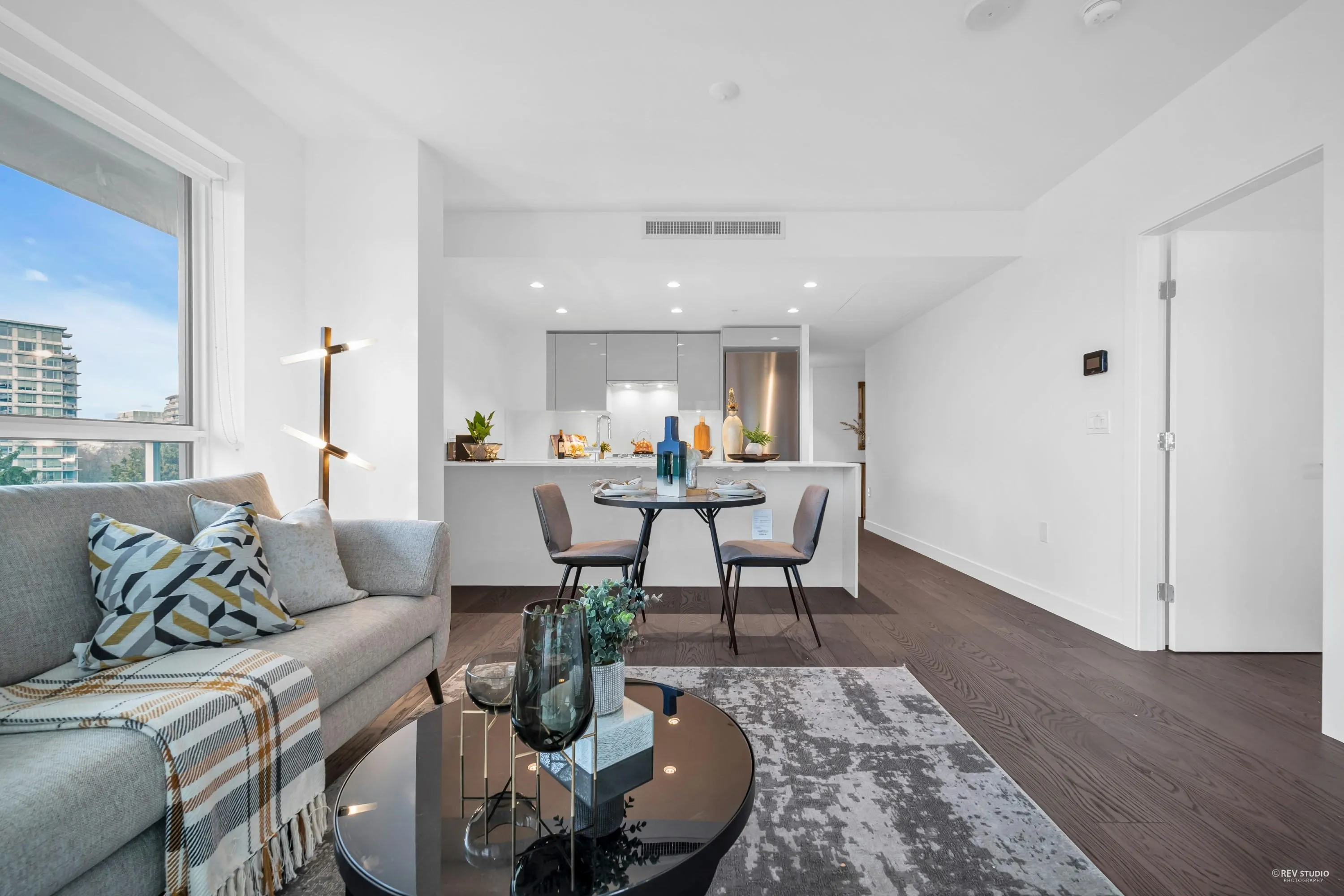 703 5766 Gilbert Road