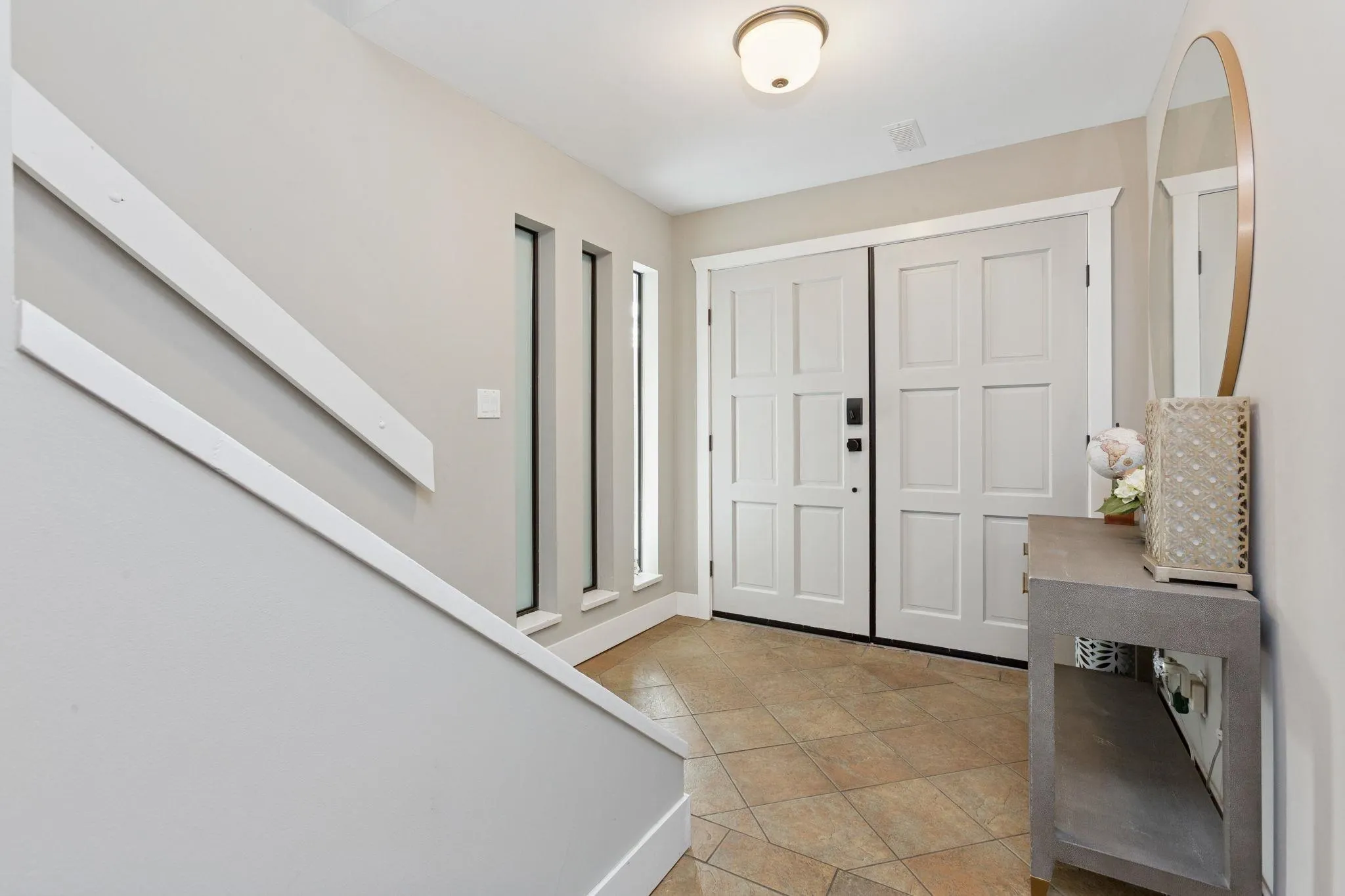 6 Elsdon Bay