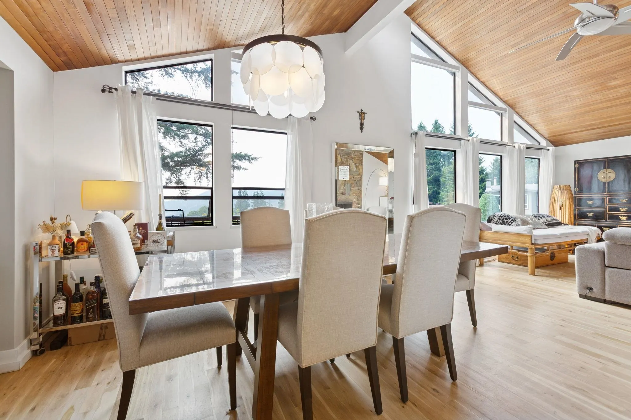 6 Elsdon Bay