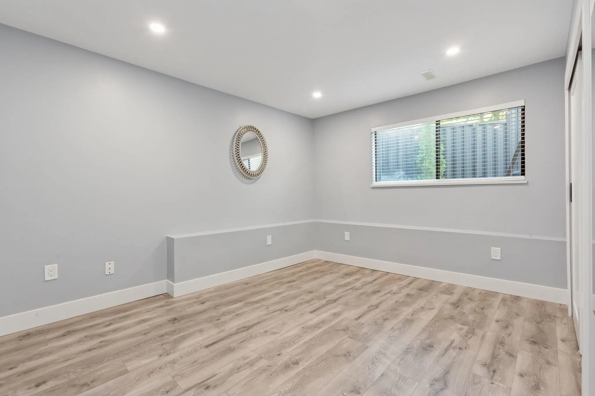 6 Elsdon Bay