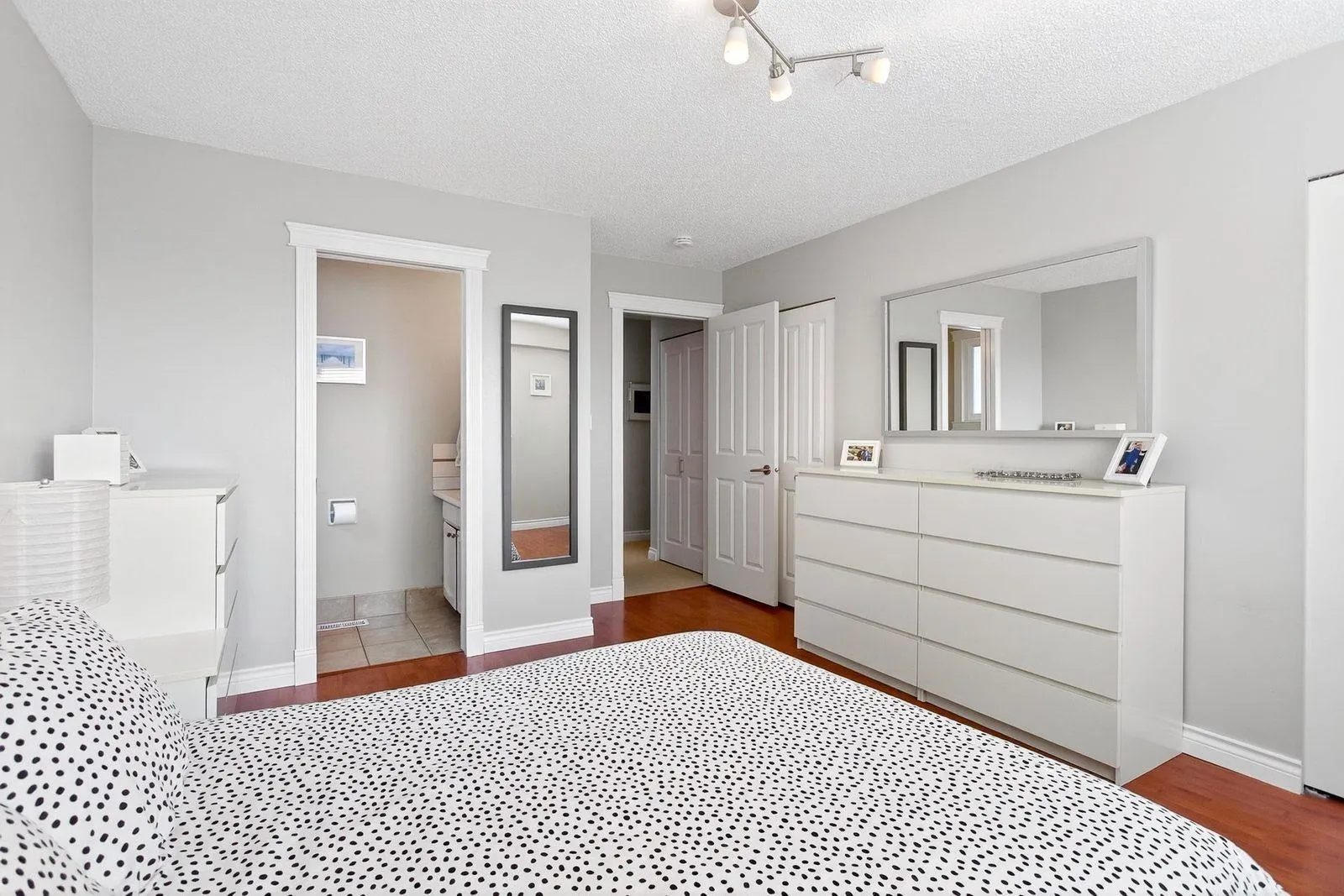 320 Dartmoor Drive