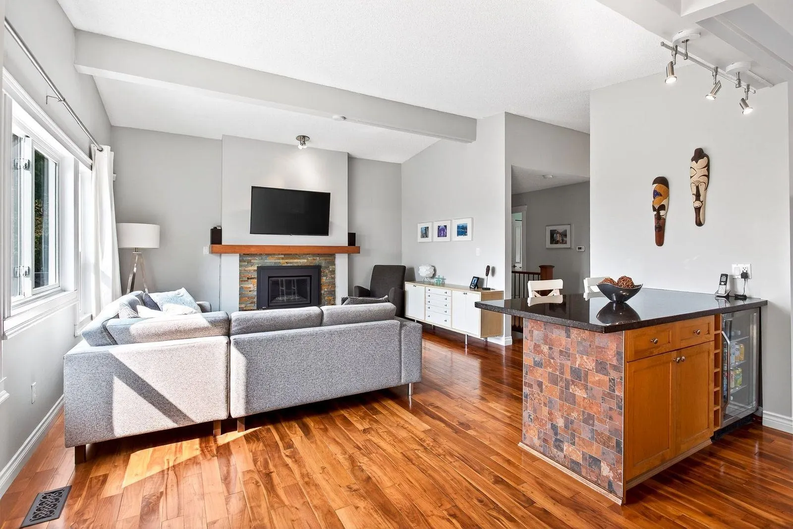 320 Dartmoor Drive