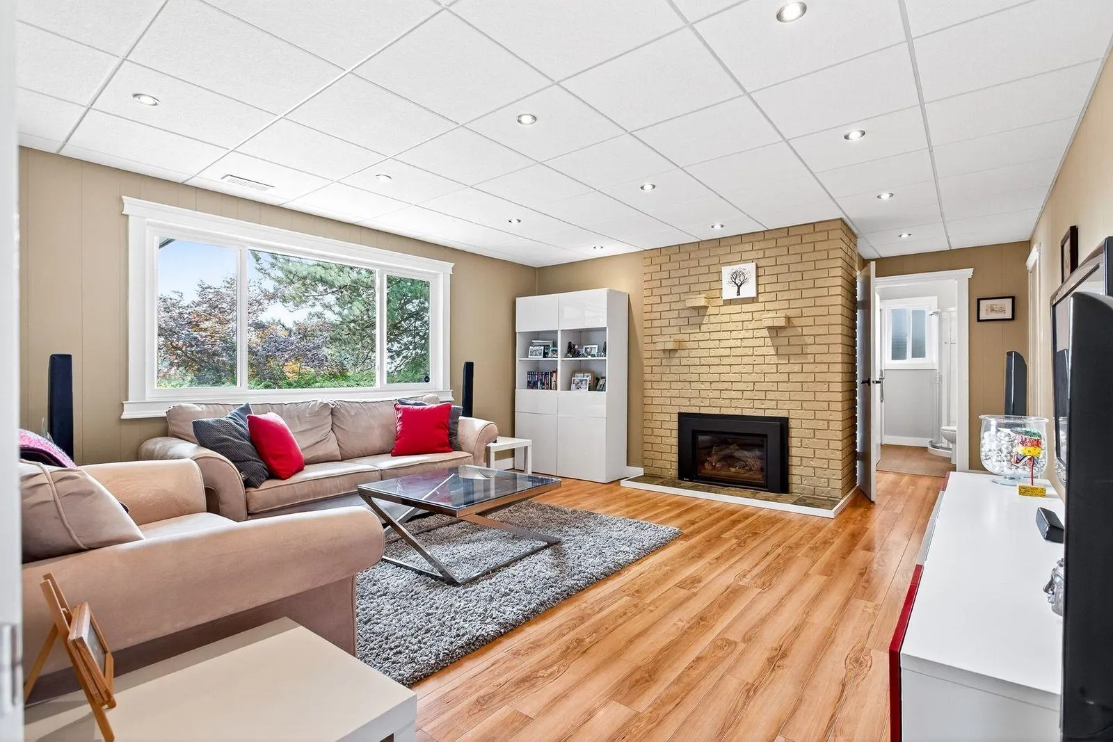 320 Dartmoor Drive