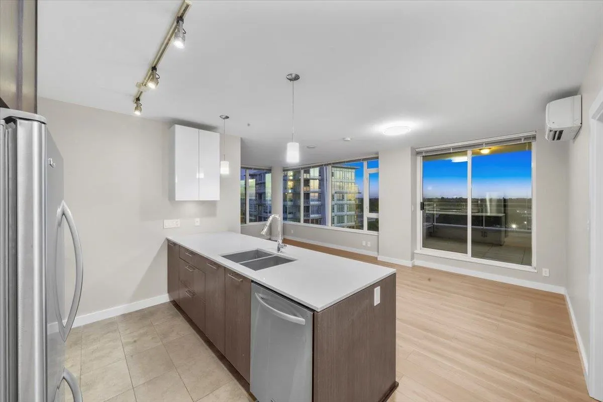 1106 6200 River Road