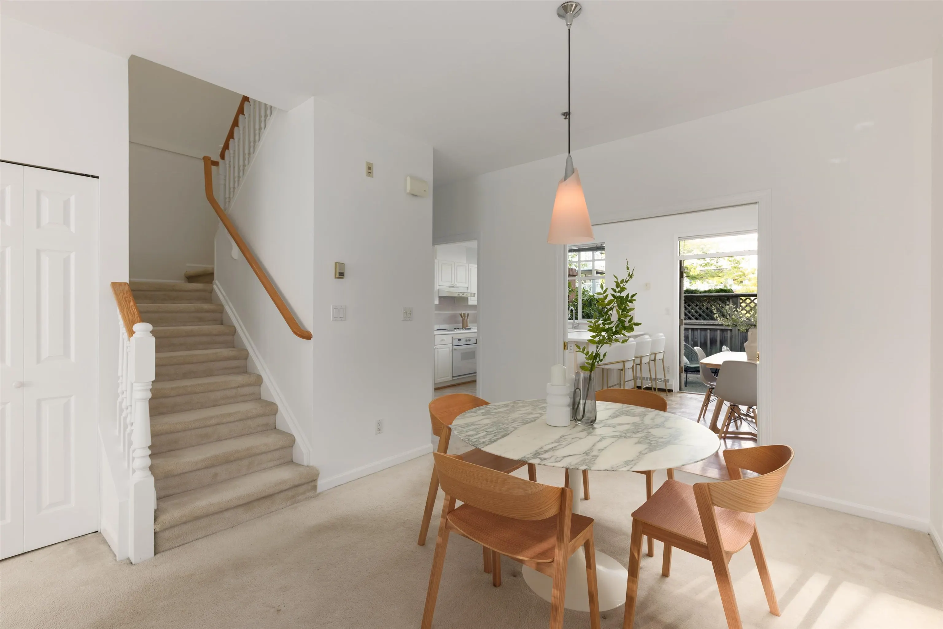 41 5880 Hampton Place