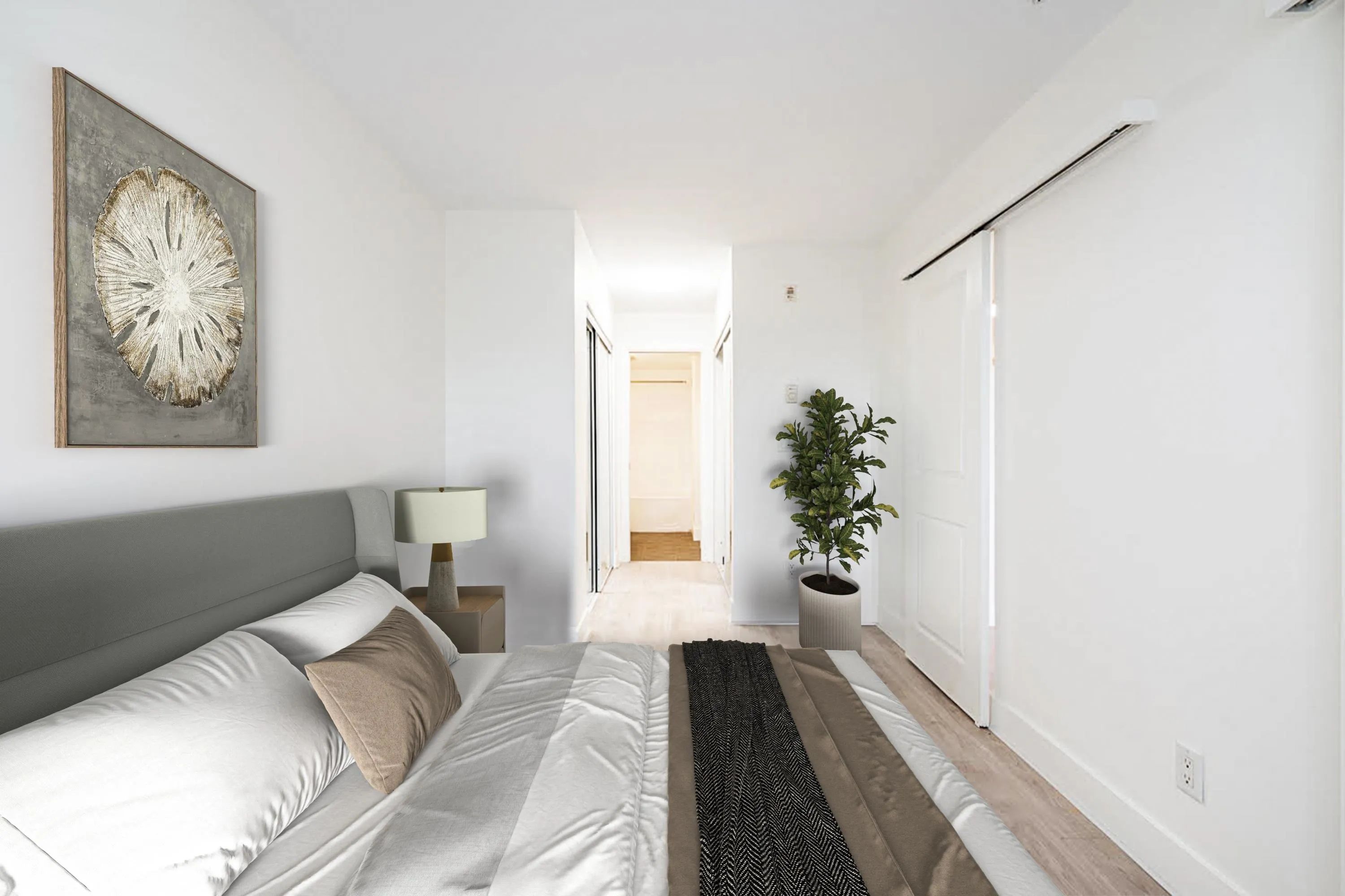 303 3423 E Hastings Street