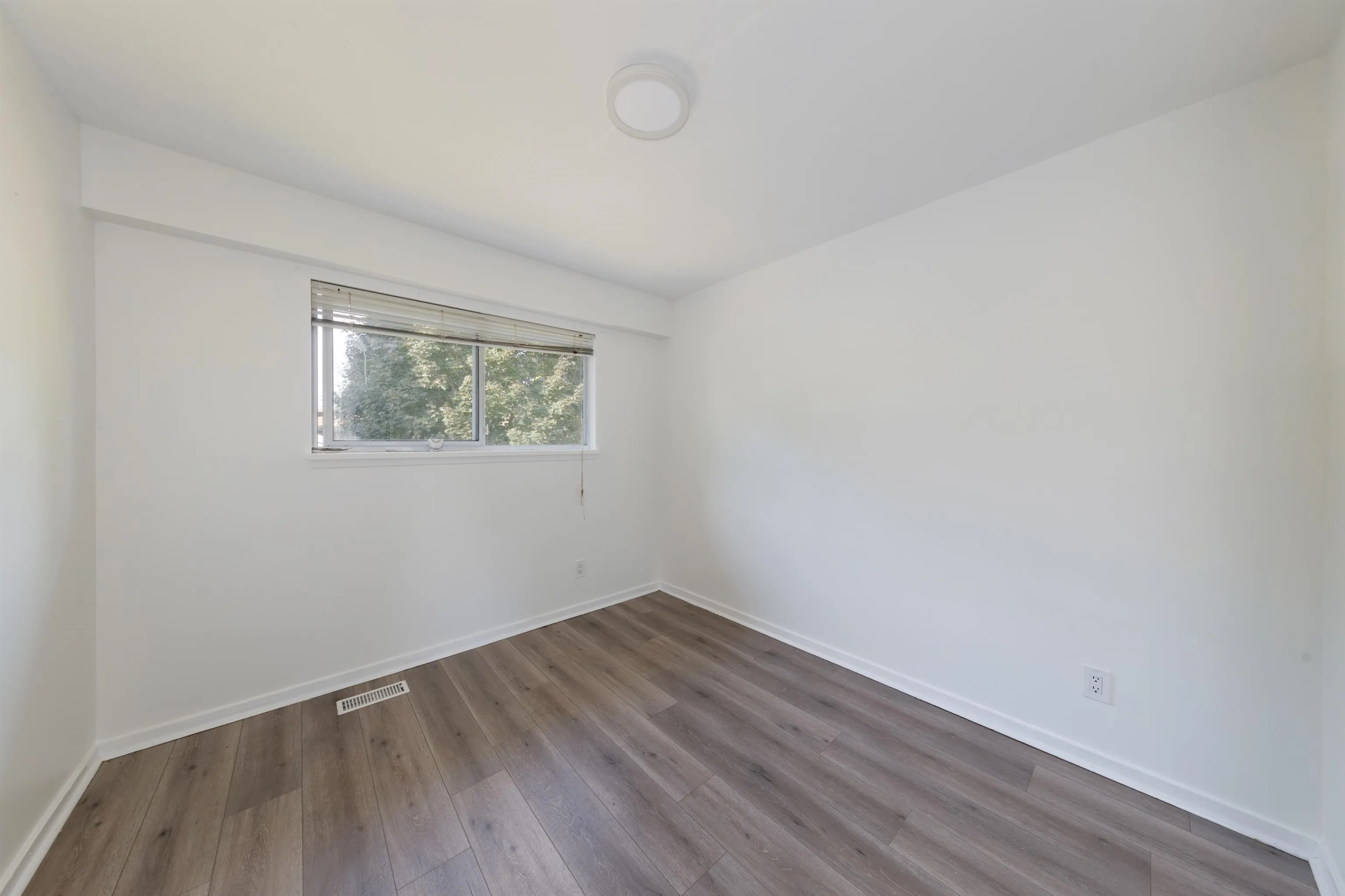 15032 Swallow Drive