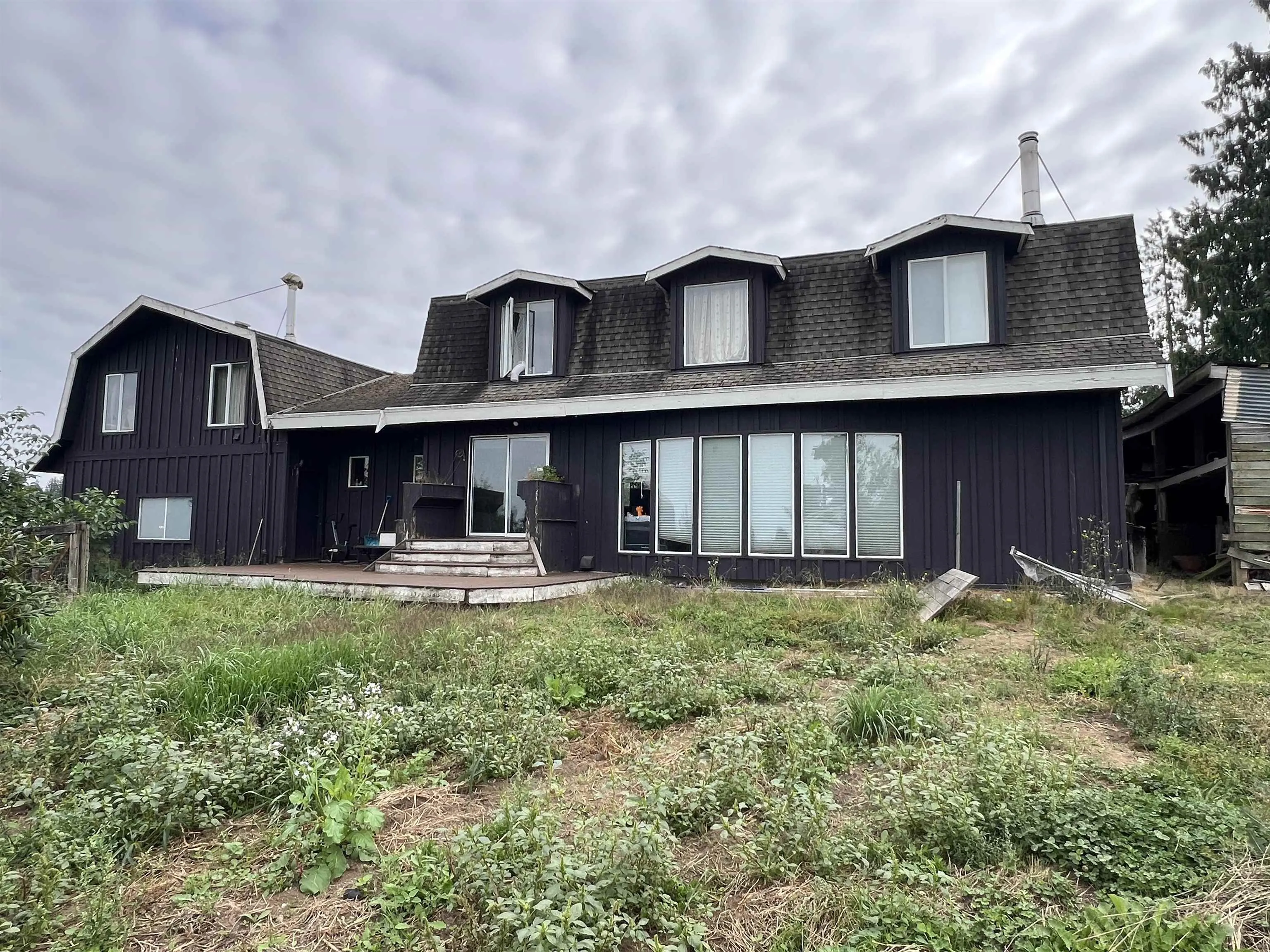 6863 Bradner Road