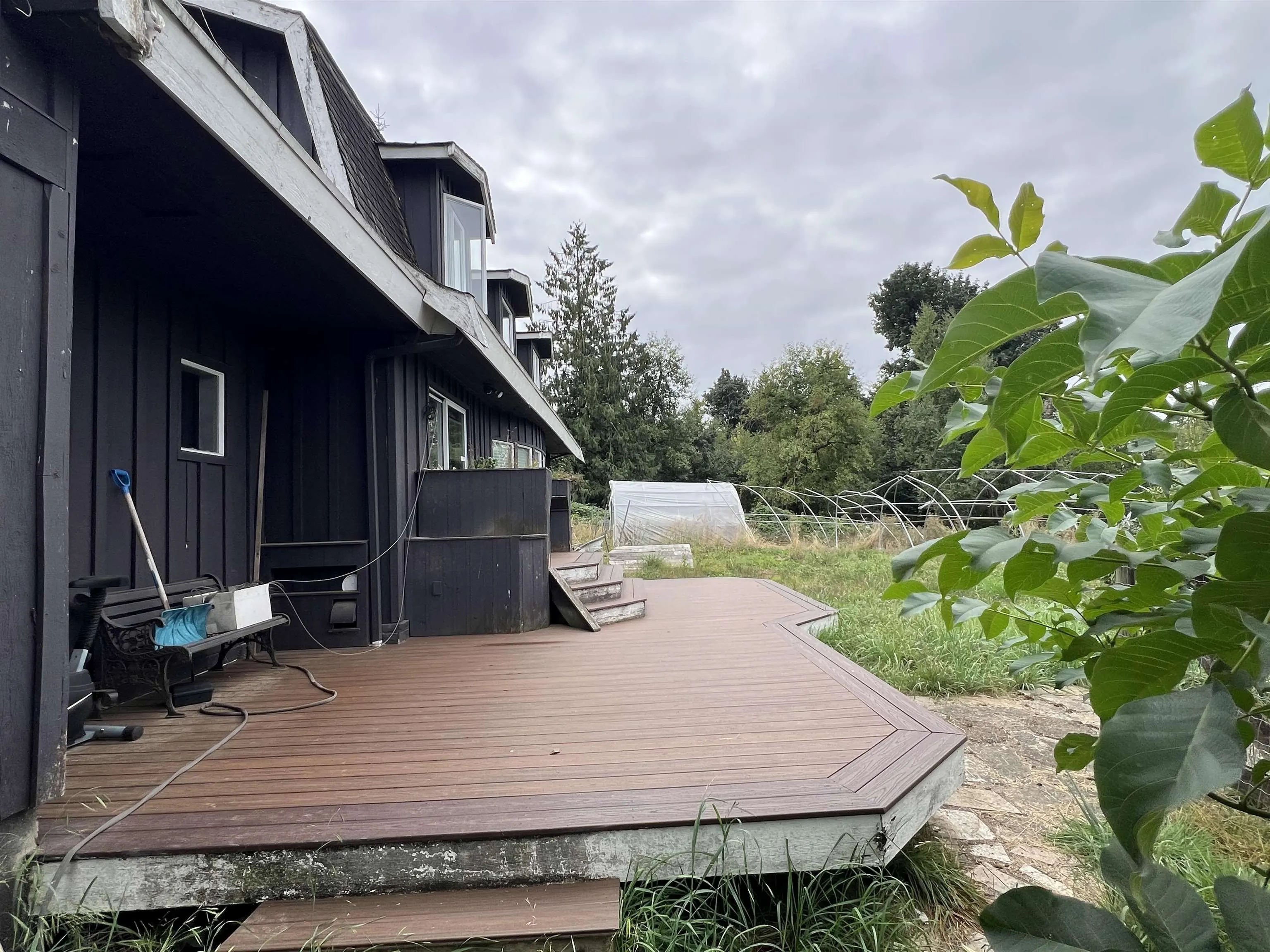 6863 Bradner Road