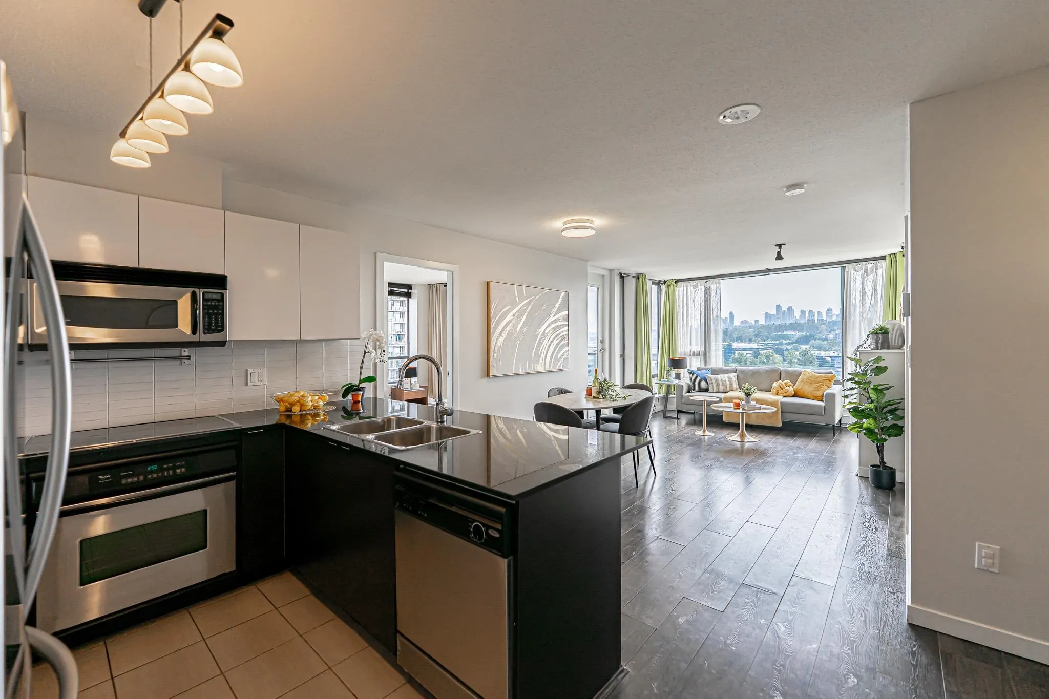 1406 4178 Dawson Street