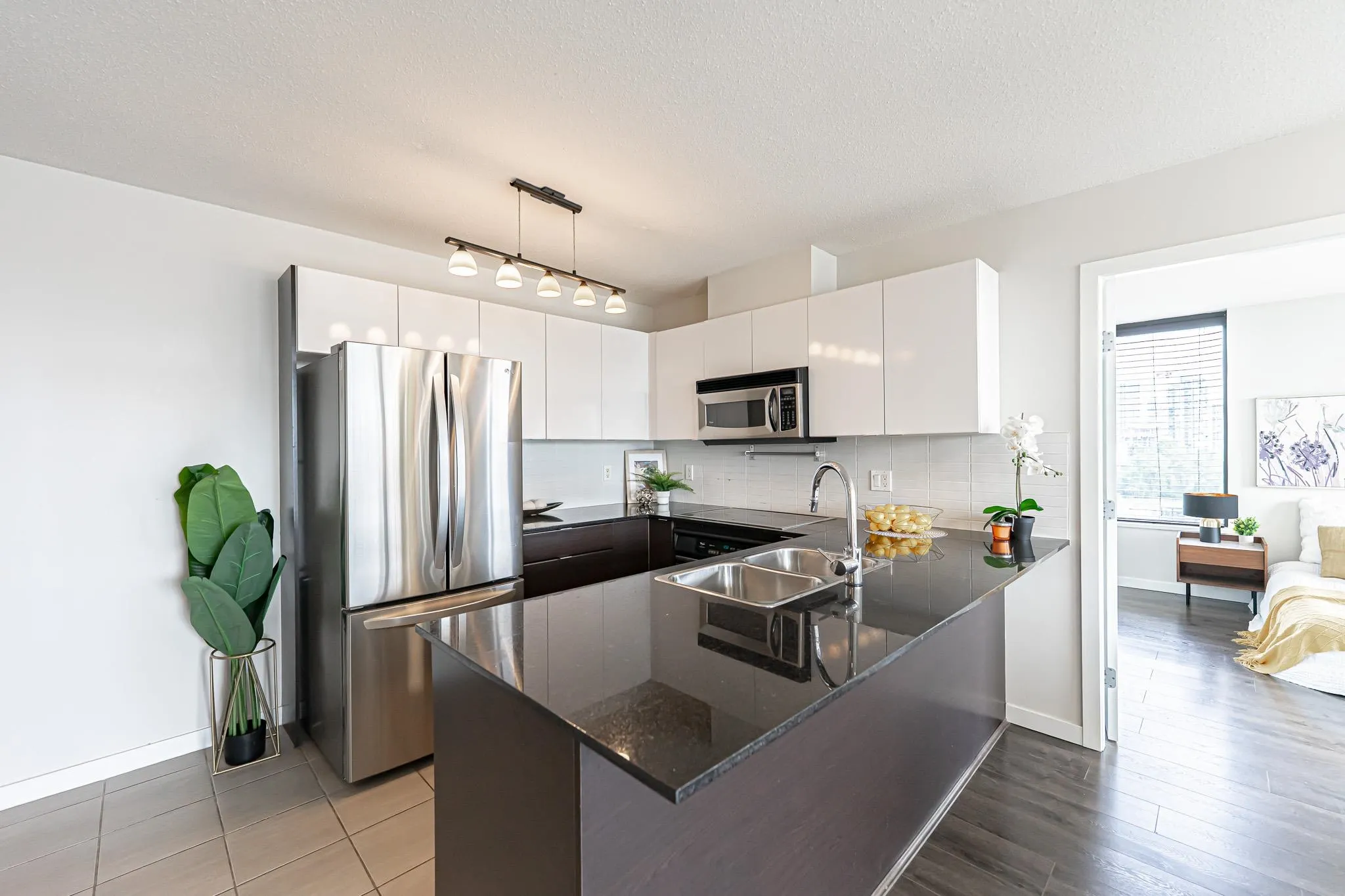 1406 4178 Dawson Street