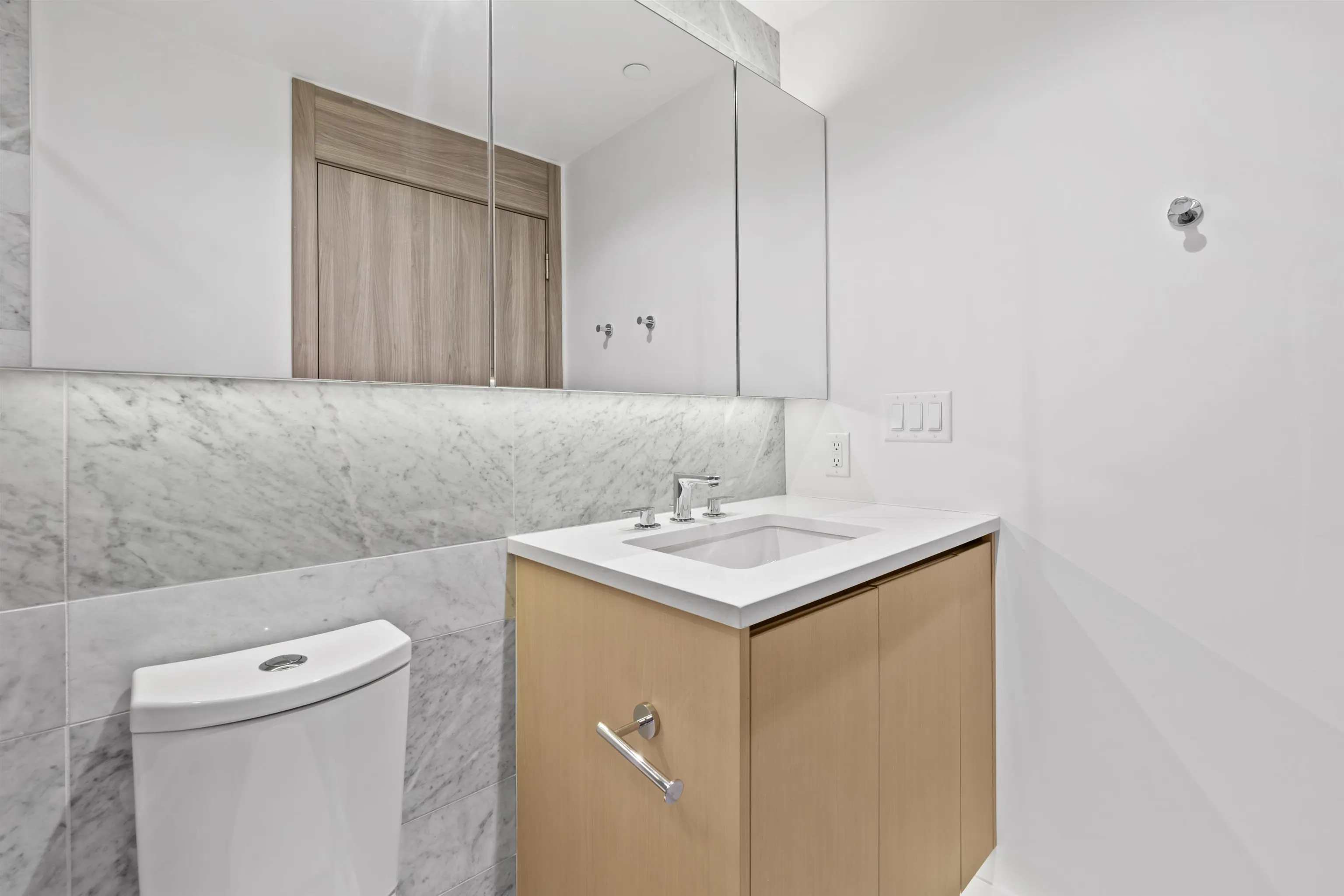 684 87 Nelson Street