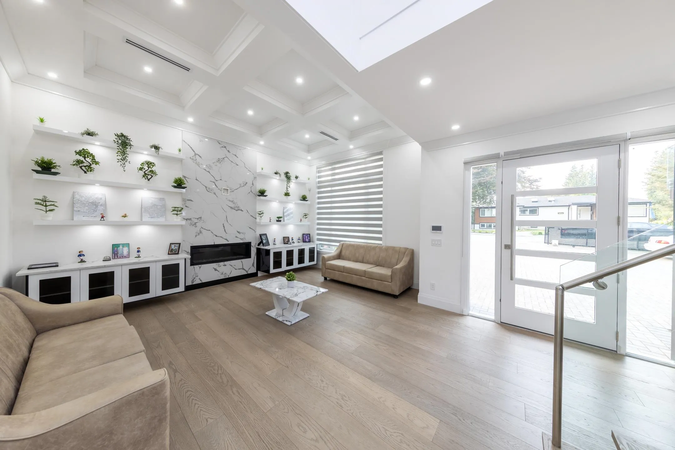3560 Highland Boulevard