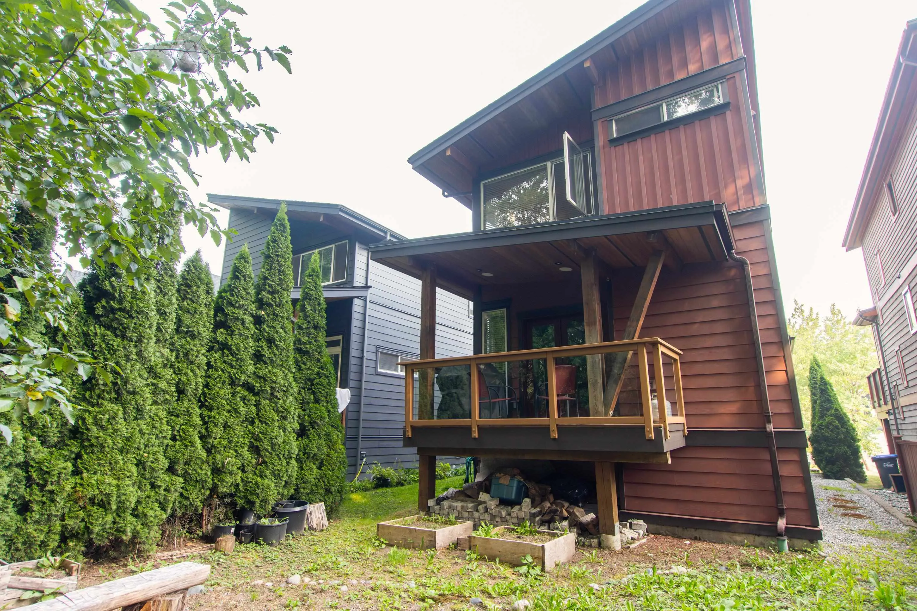 49 40137 Government Road