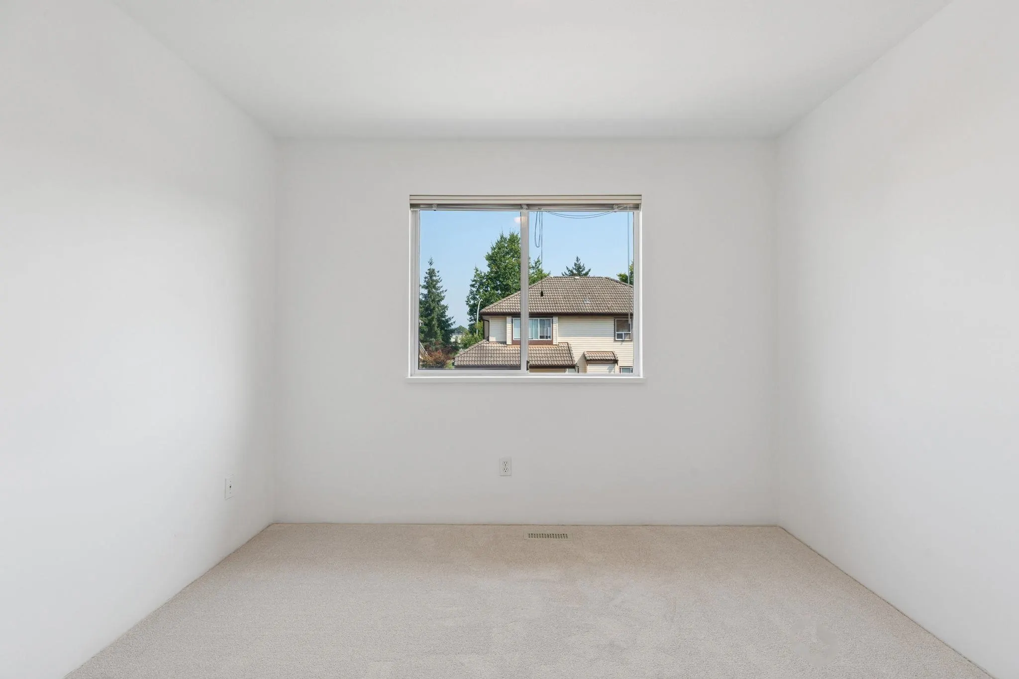 1239 Thames Close