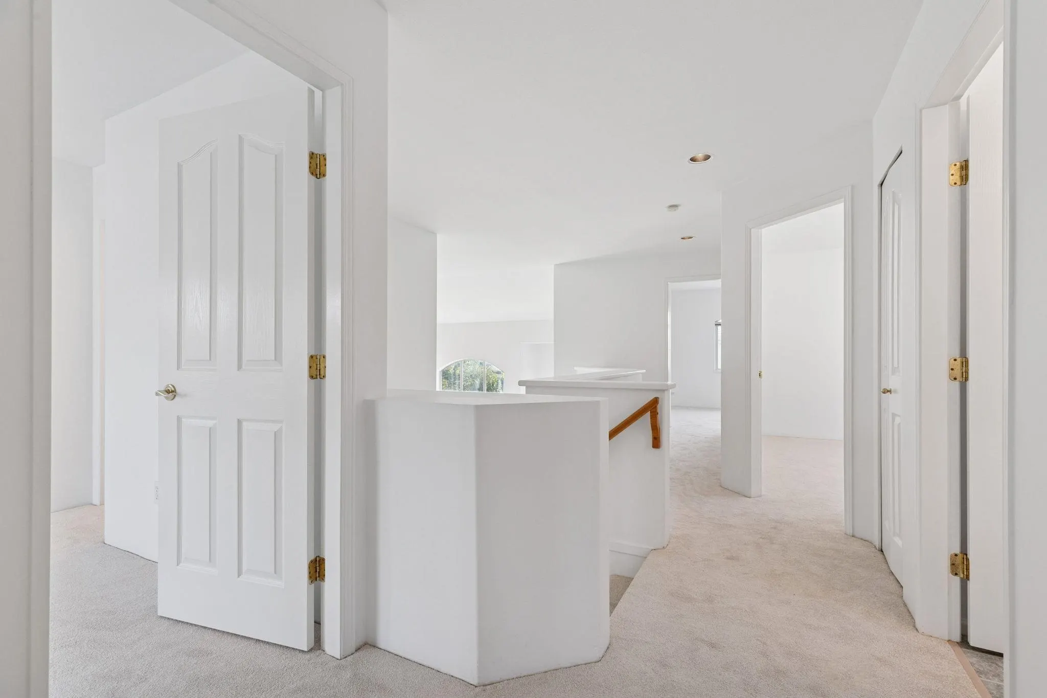 1239 Thames Close