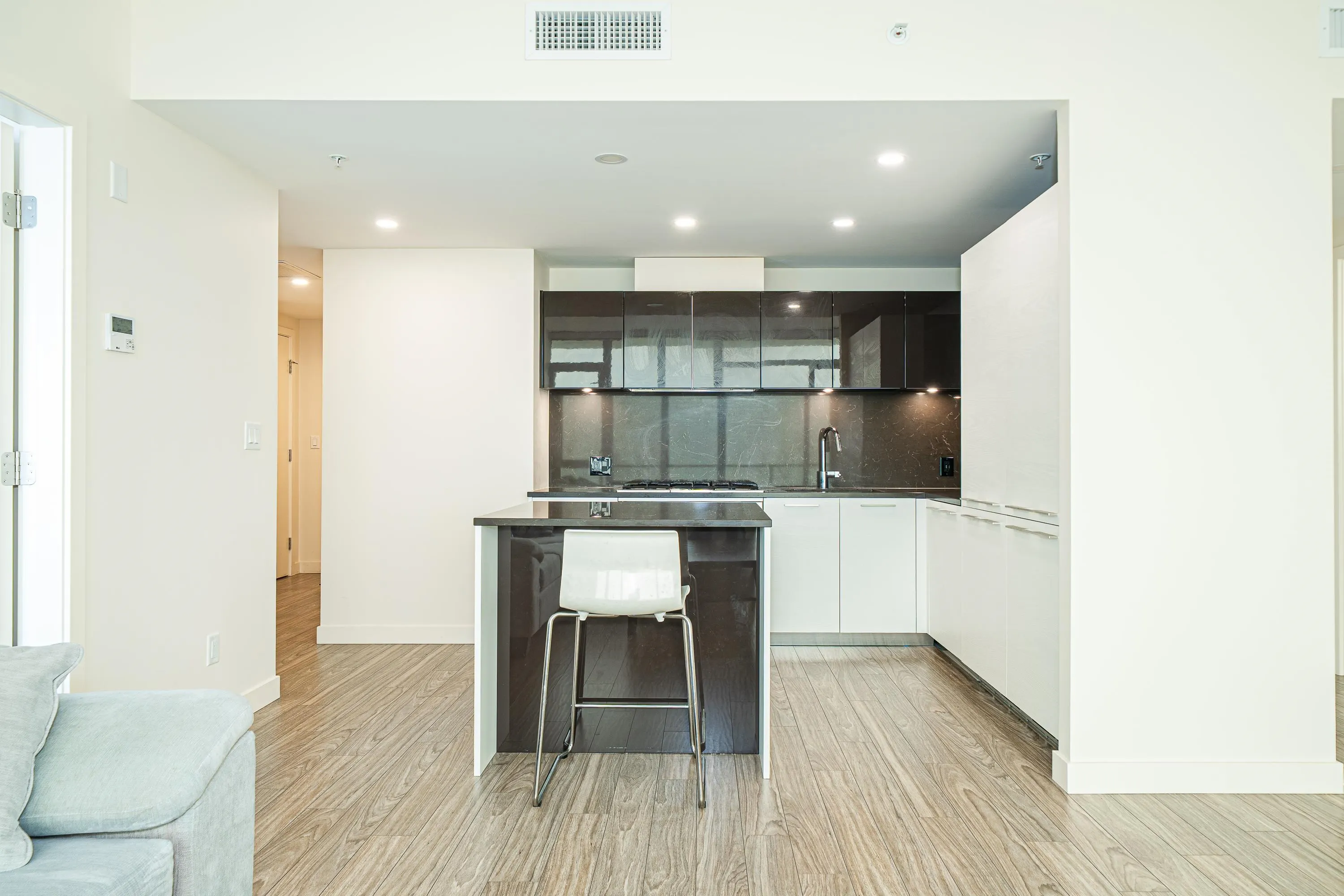 3703 6383 Mckay Avenue