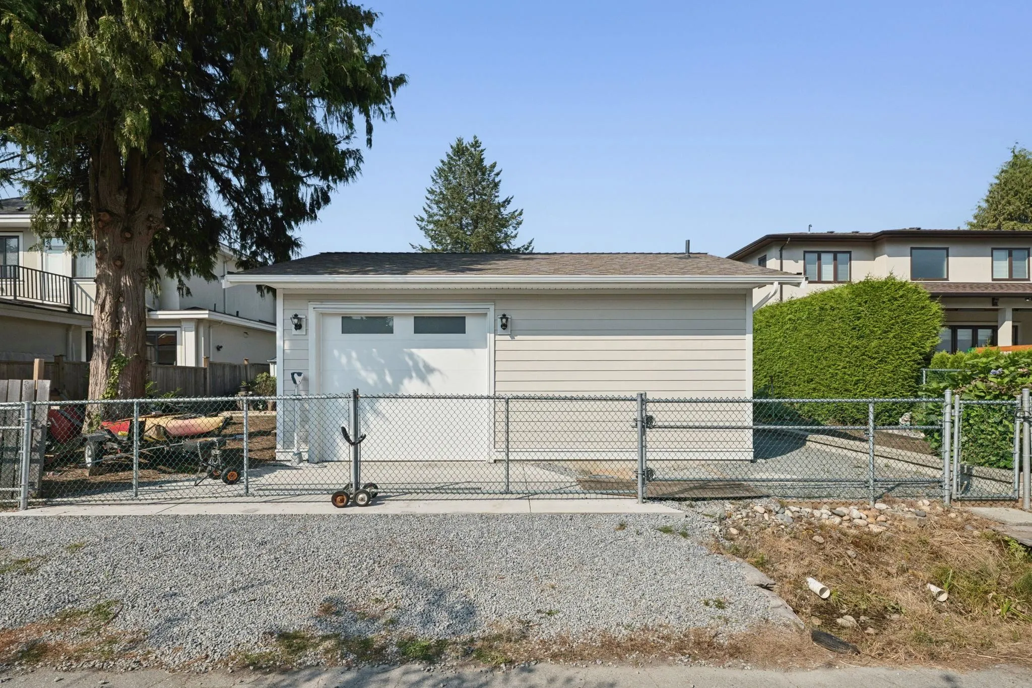 1610 Smith Avenue