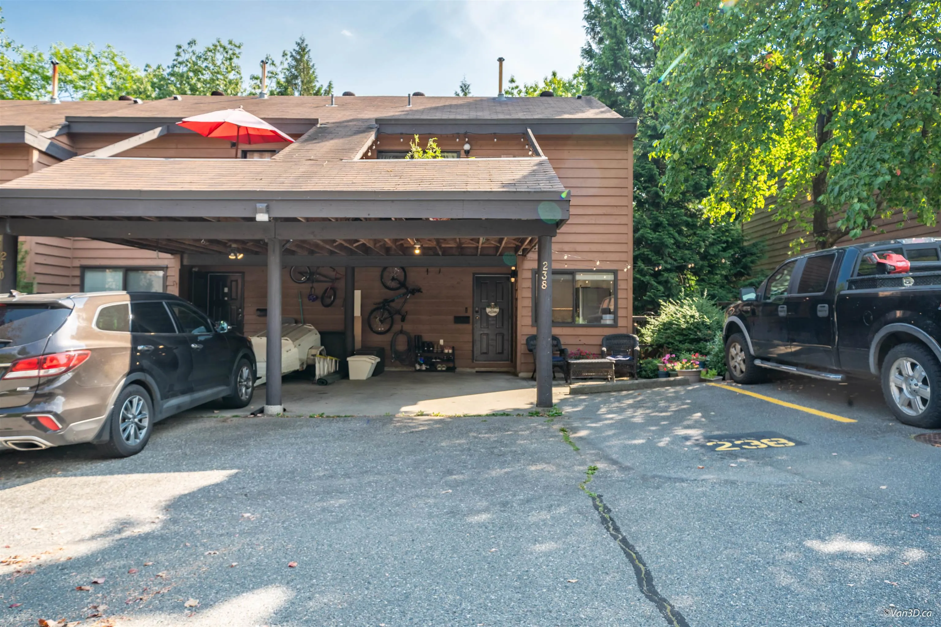 238 Cambridge Way