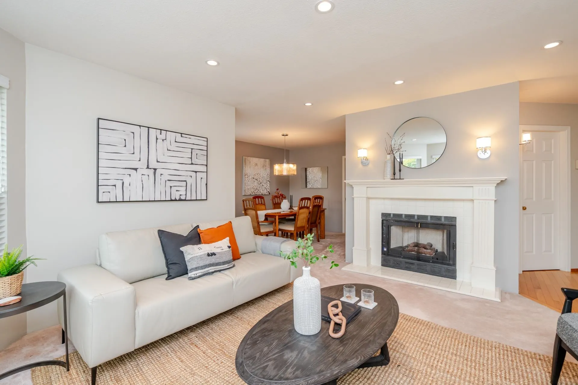 2203 Sorrento Drive