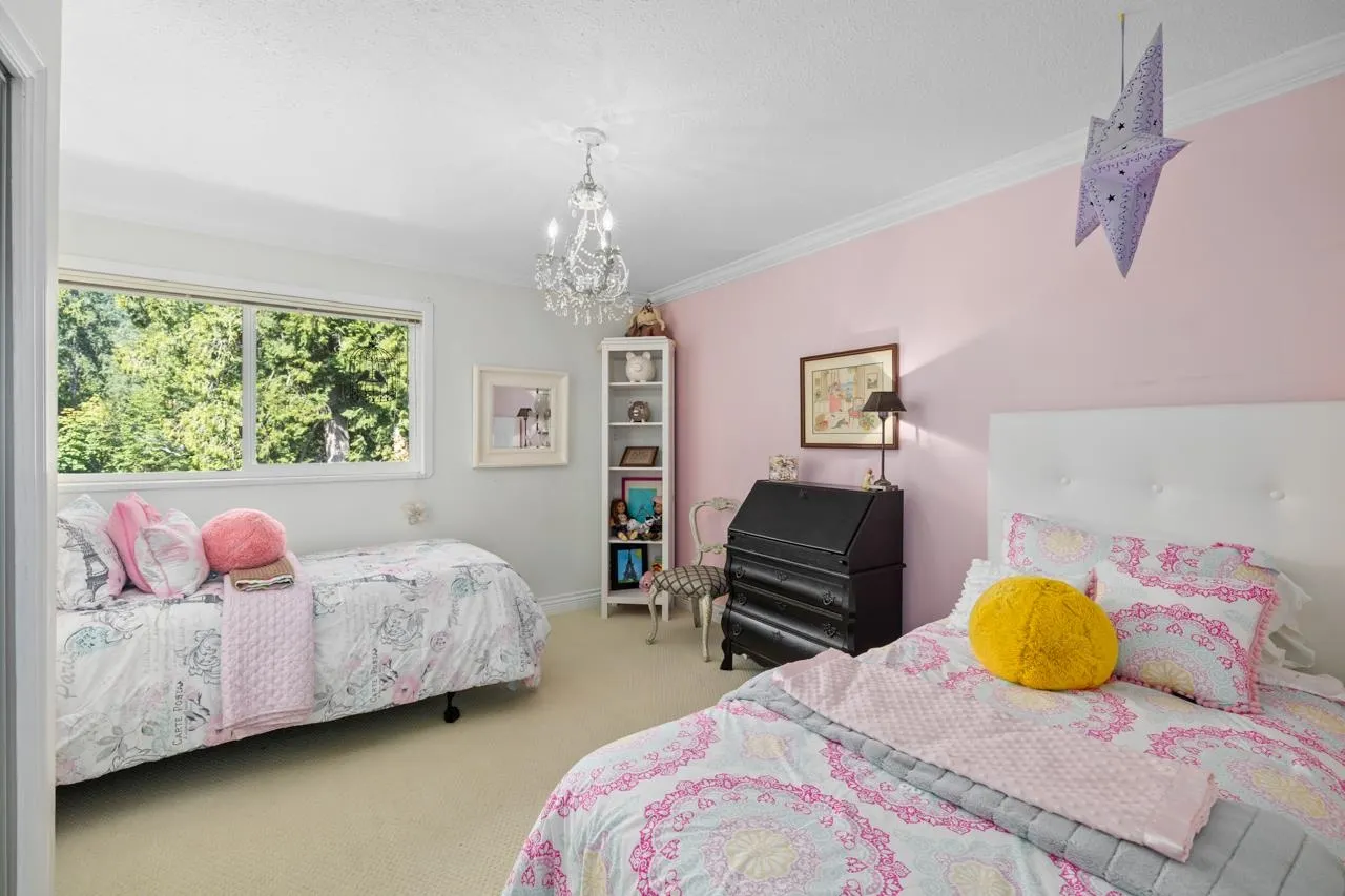849 Riverside Drive