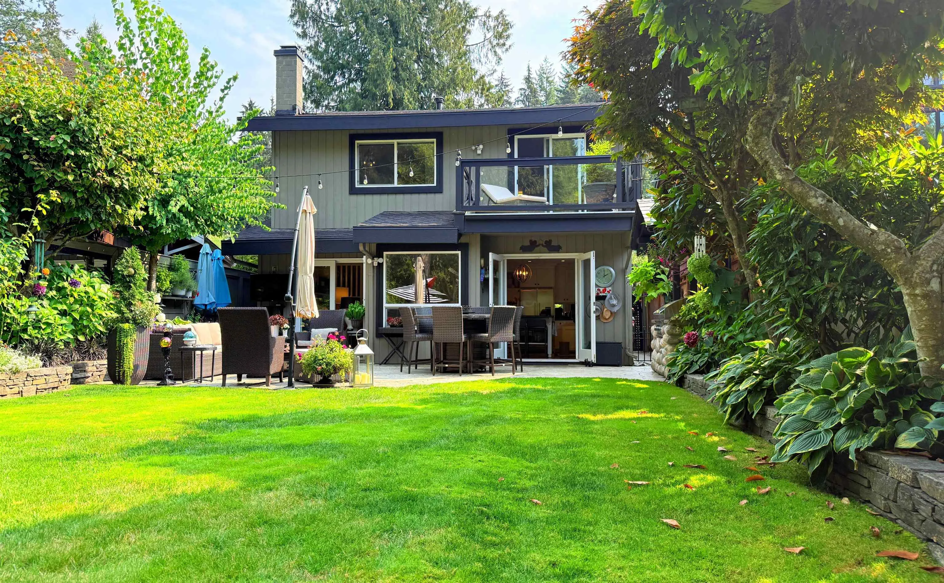 849 Riverside Drive