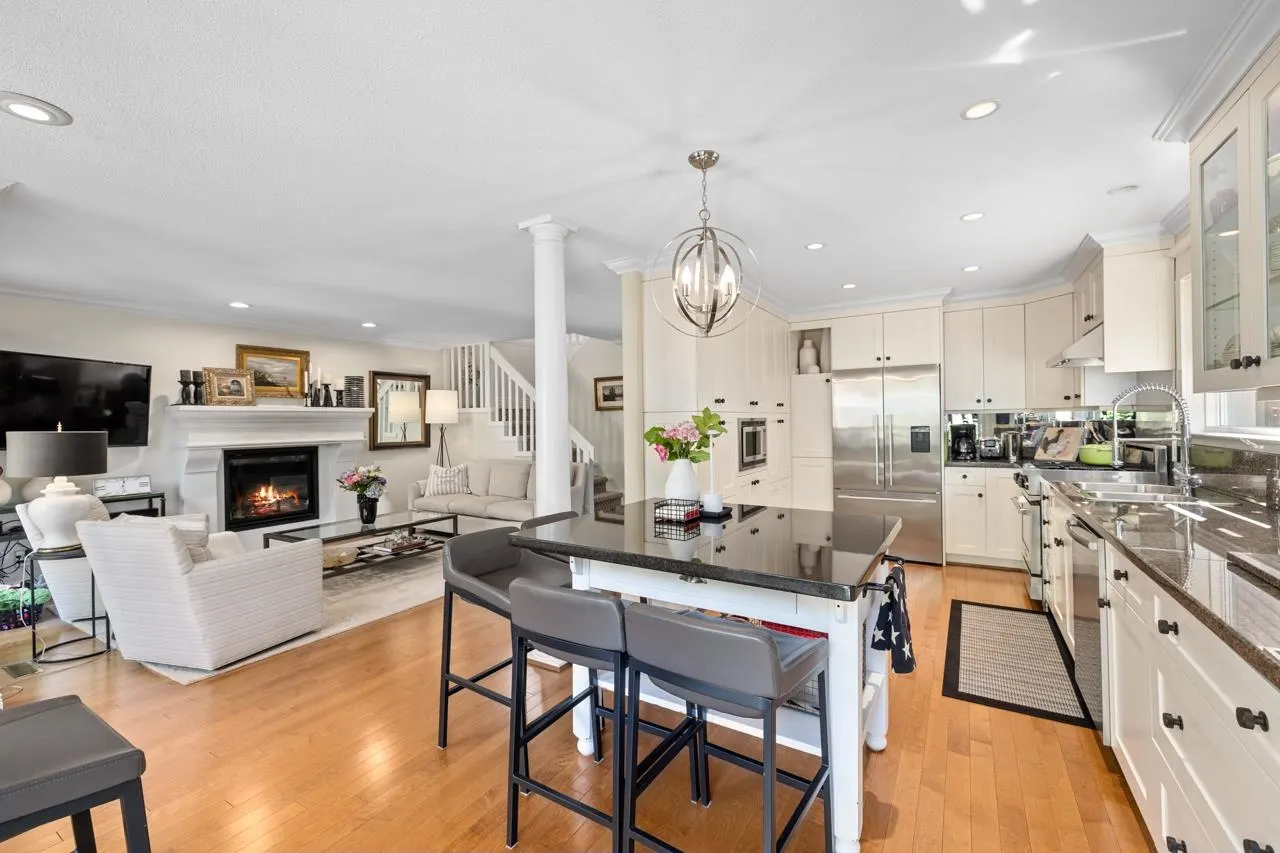 849 Riverside Drive